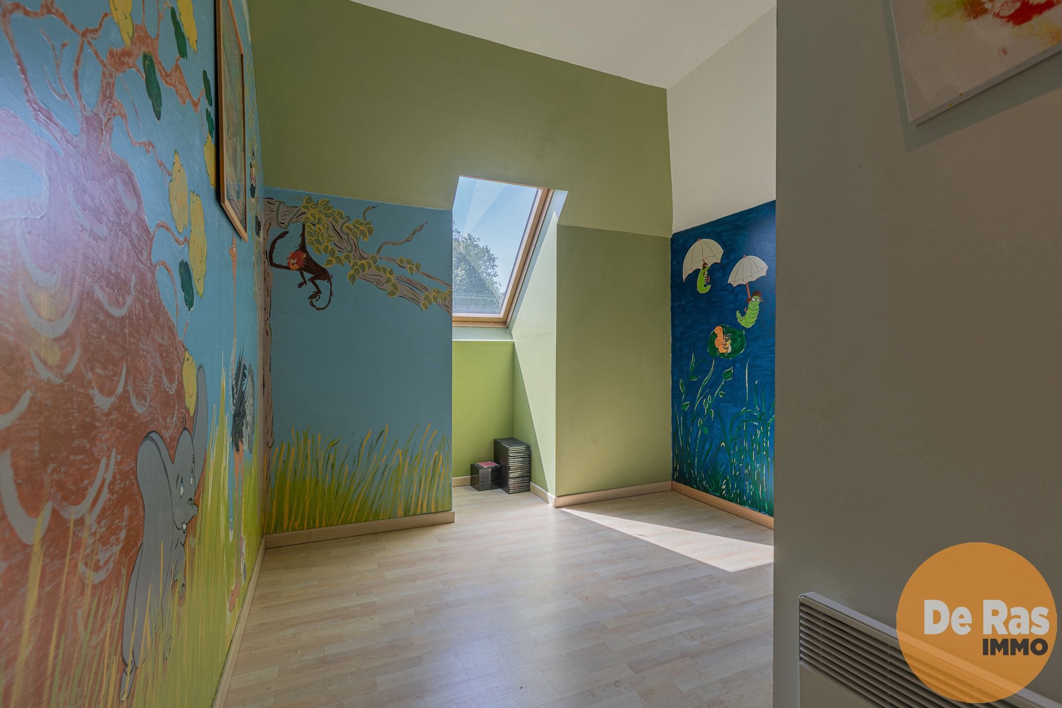 BURST – Ruime bungalow met zwembad en aparte woonruimte foto 20