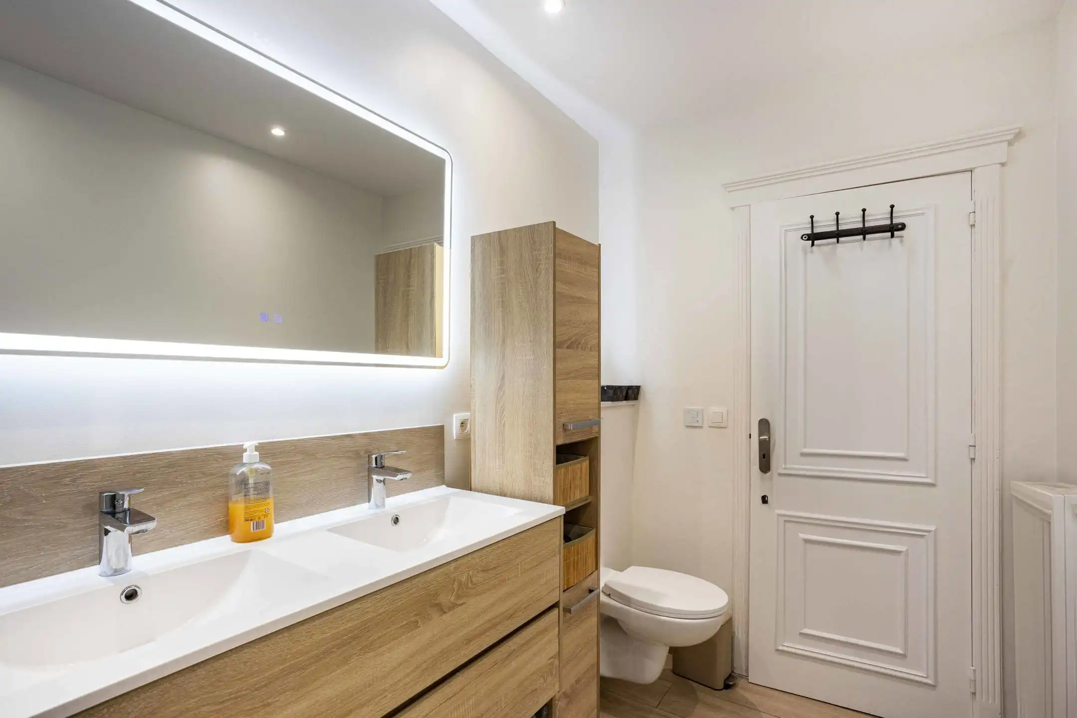 Alleenstaande villa met garage residentiële wijk te Ronse foto 17