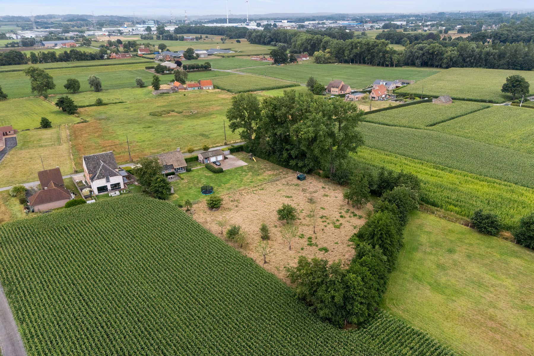 Exclusieve woning met klasse, ruimte en zicht op groen foto 27