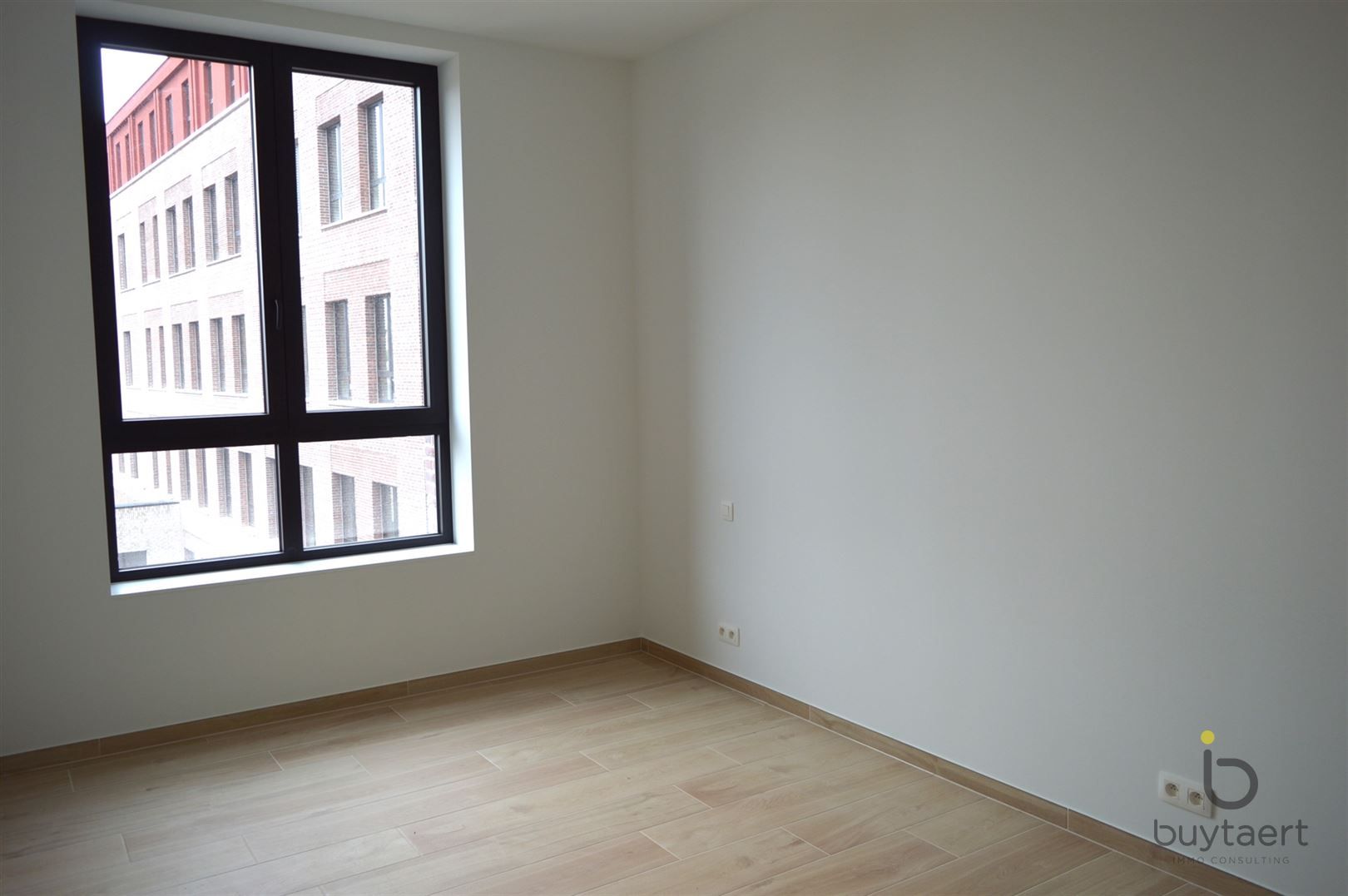 Nieuwbouw appartement met twee slpks op toplocatie. foto 9