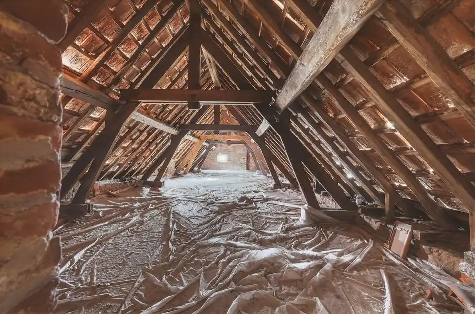 AUTHENTIEK TE RENOVEREN HERENHUIS IN SINT-TRUIDEN. foto 25