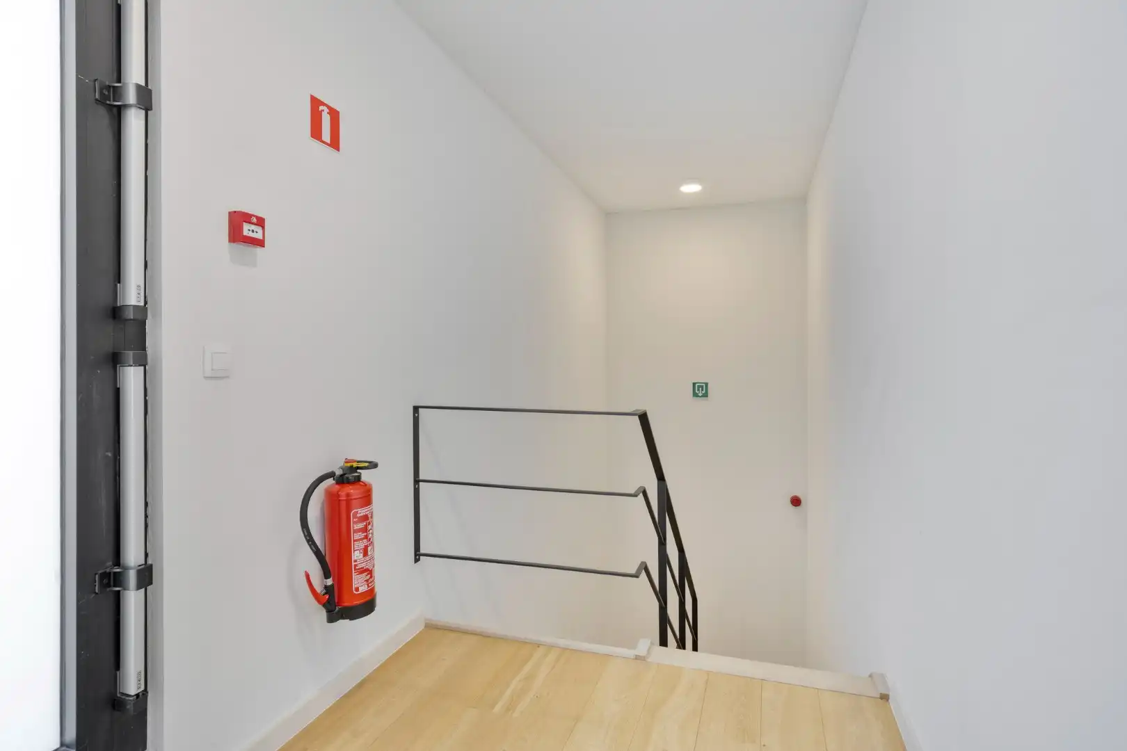 Instapklaar appartement met ruim terras en 2 slaapkamers - EPC A foto 4
