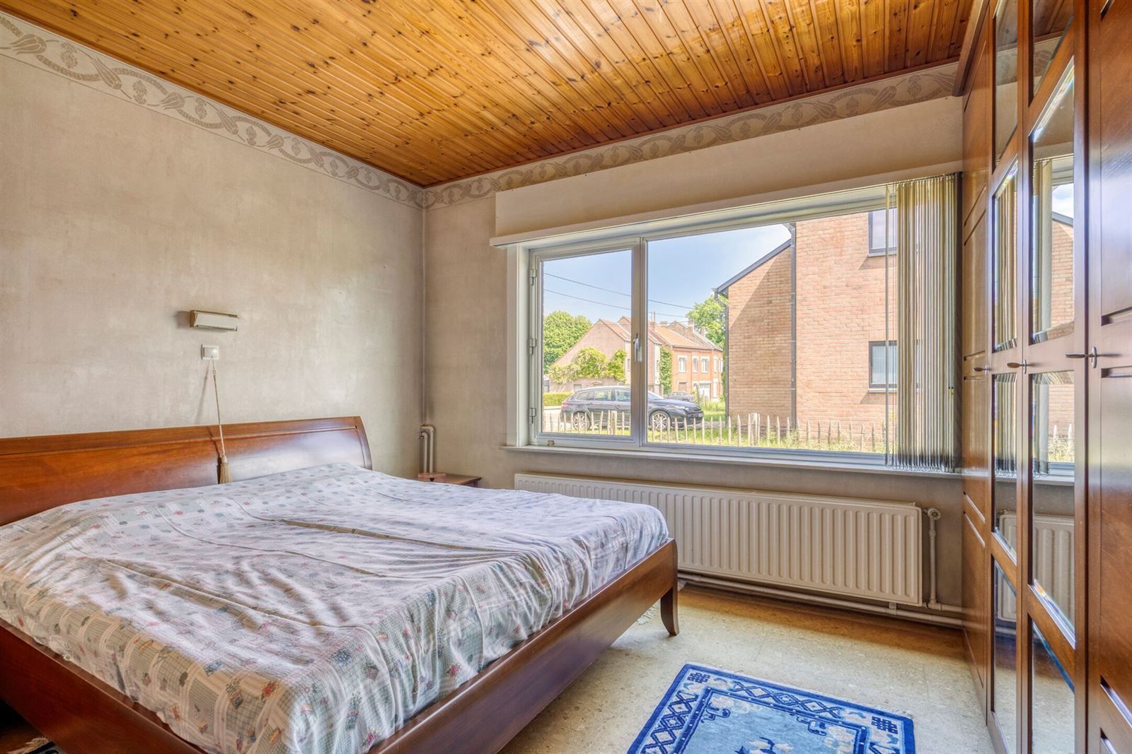 Ruime villa (bungalow) met 4 slaapkamers en atelier op terrein van 13a 22ca foto 14