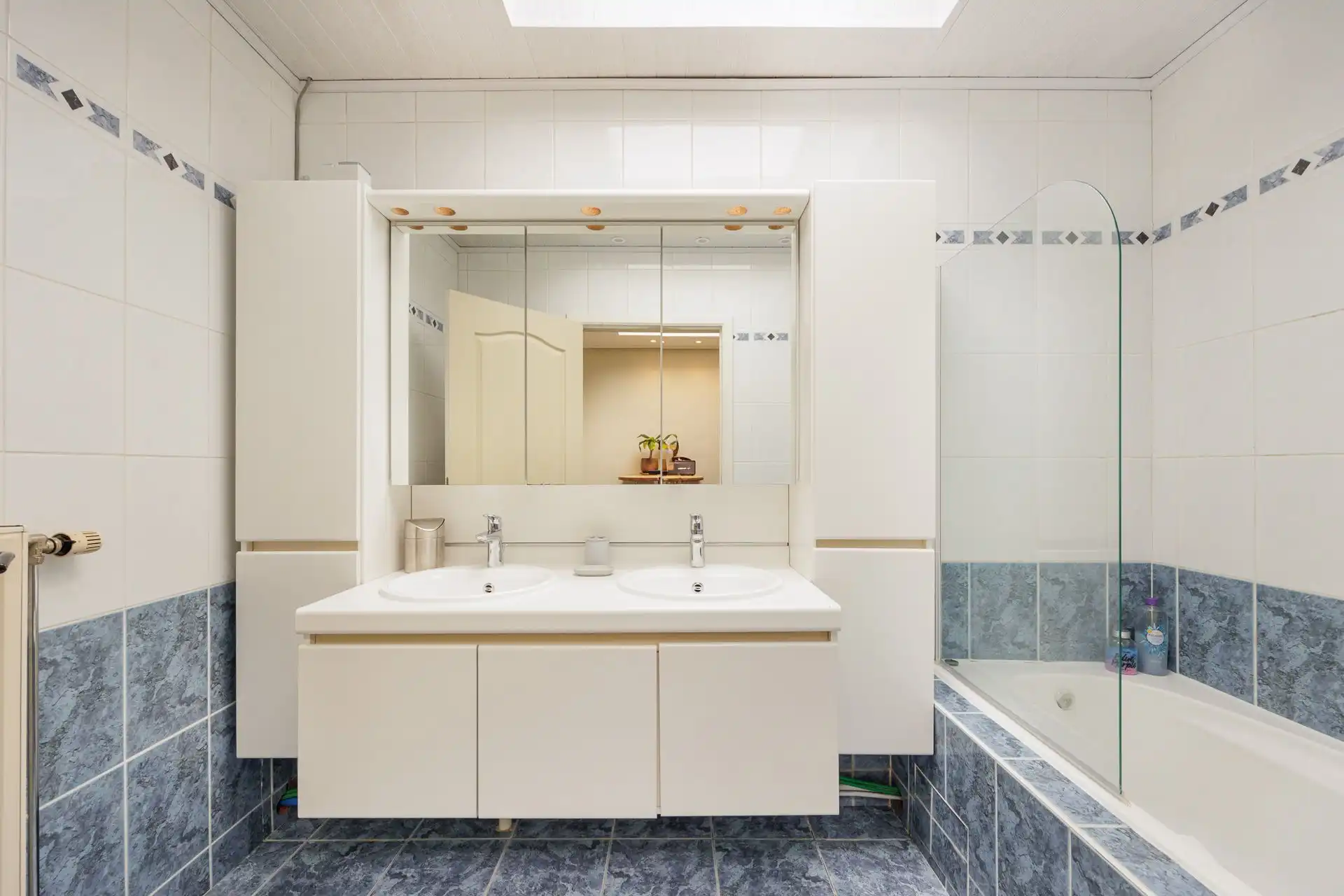 Charmante woning met tuin op toplocatie in Mortsel! foto 16