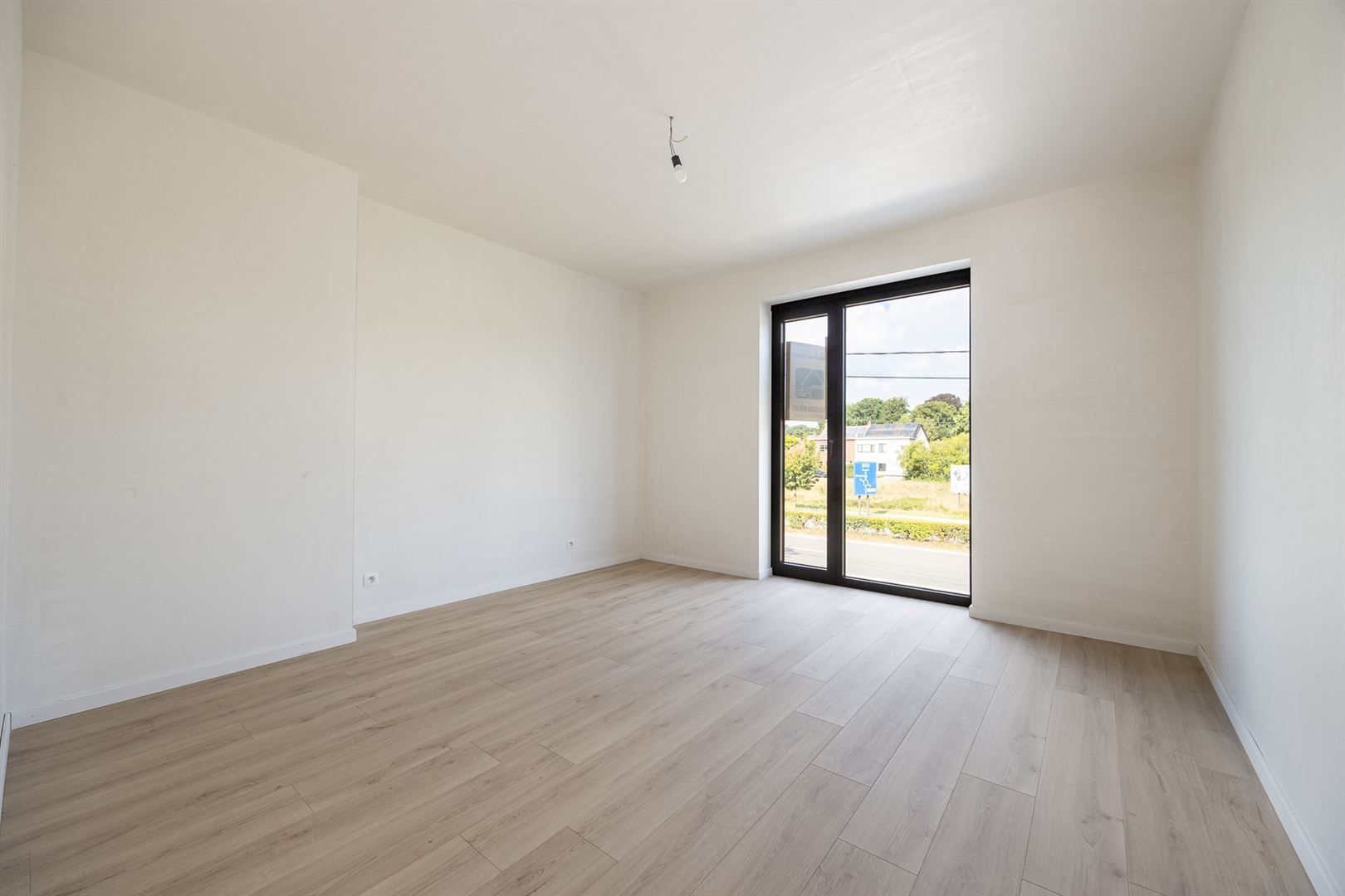 Duurzame, halfopen nieuwbouwbouwing op zuidwest perceel.  foto 25