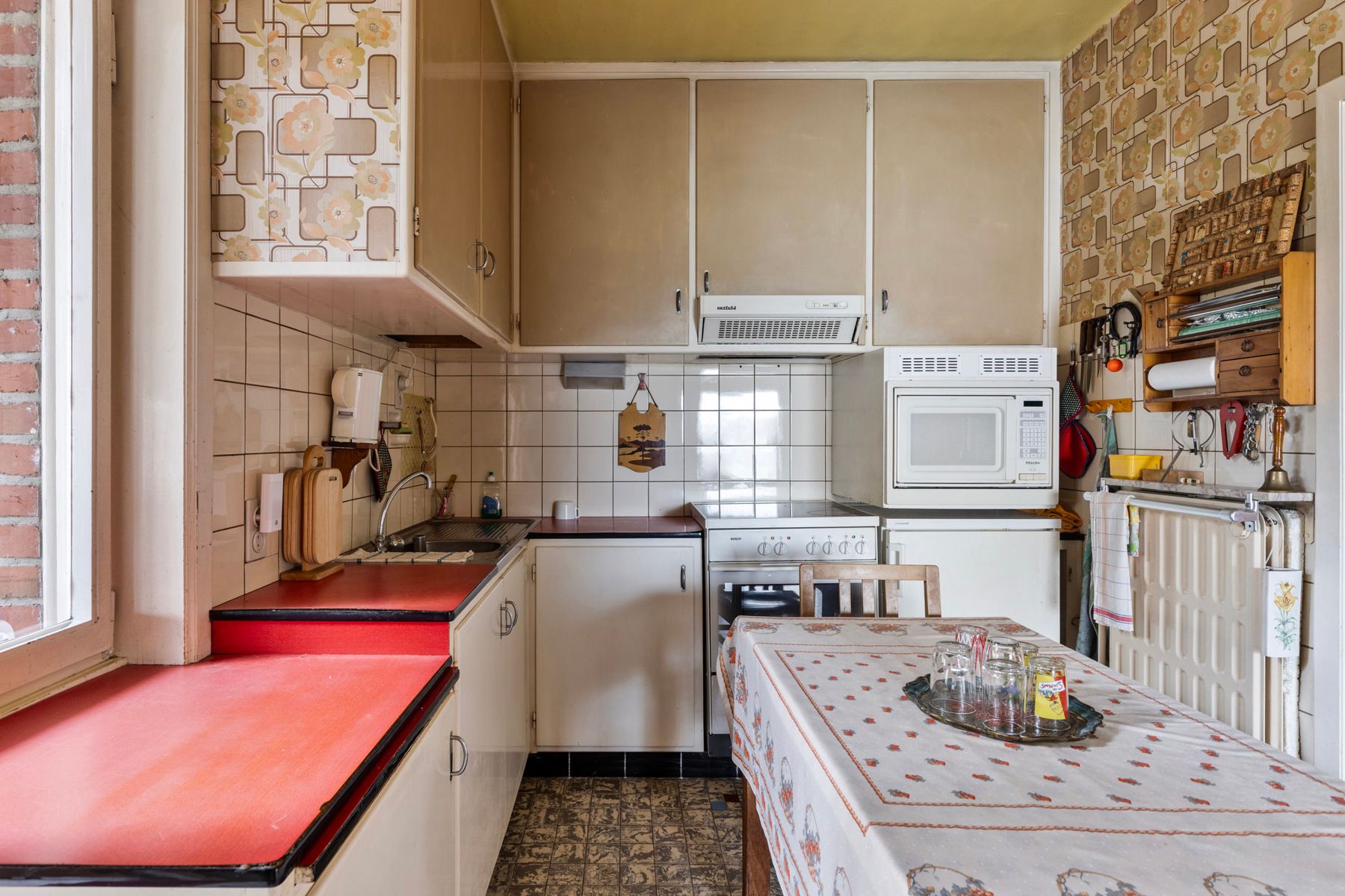 Rustig gelegen villa met 4 slaapkamers en leuke tuin foto 13