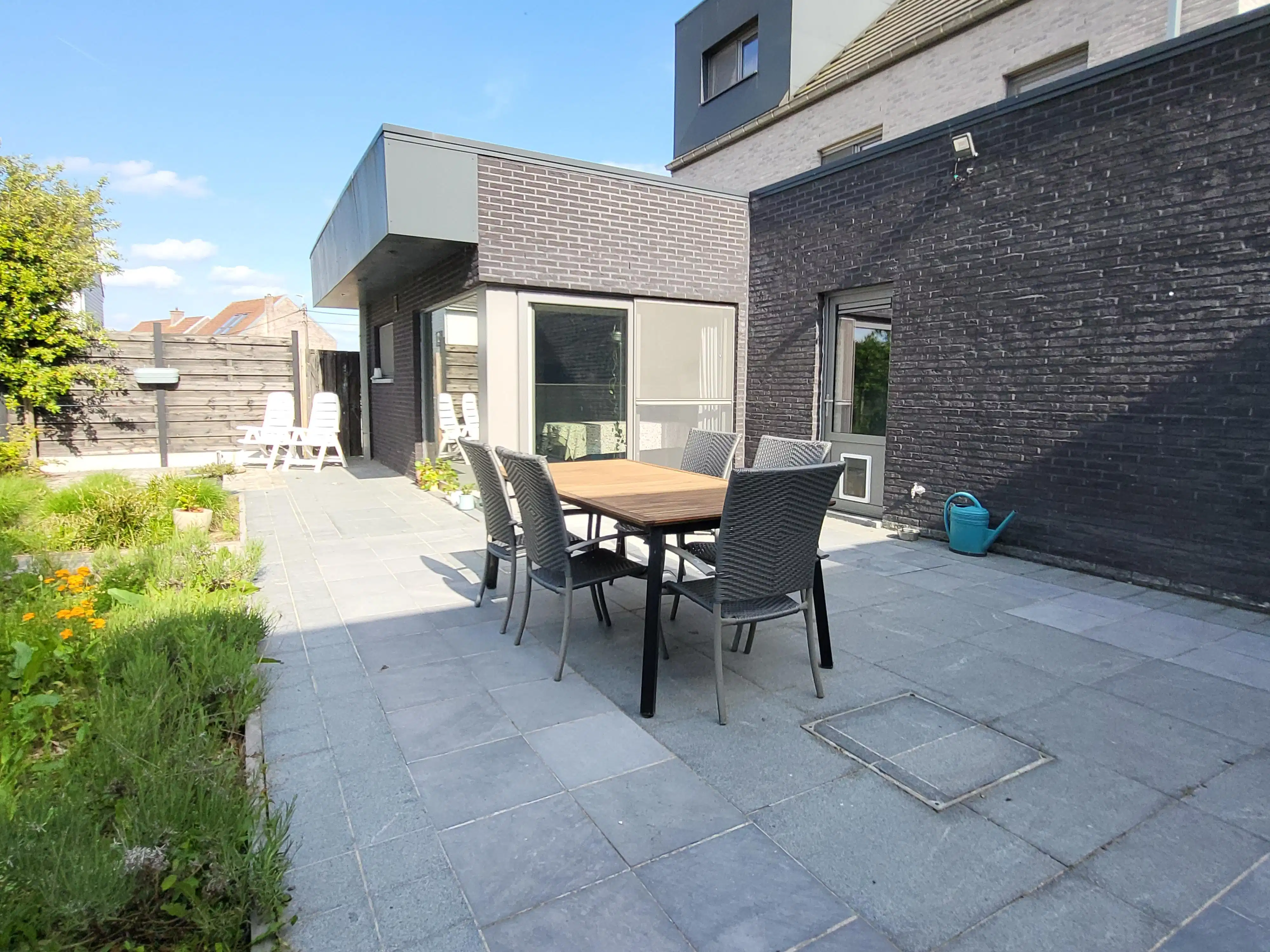 Totaal gerenoveerde woning van 2016-2017 op een perceel van 840 m², met oog voor comfort, ruimte en energiezuinigheid. foto 32