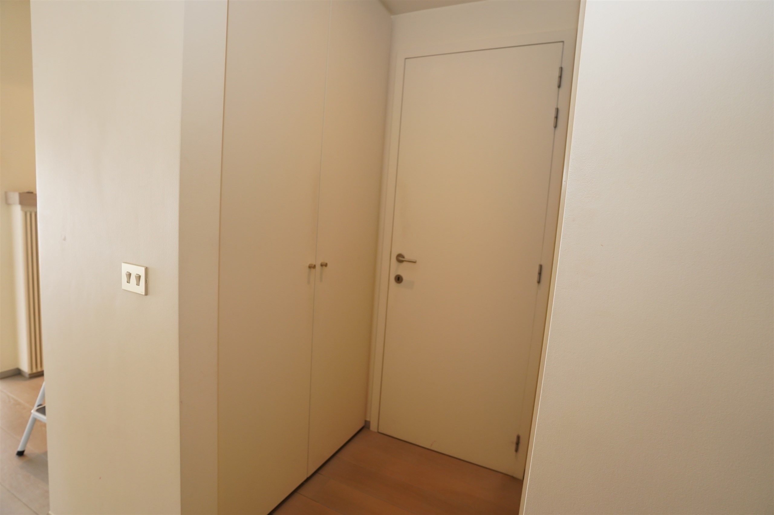 Luxeappartement met 2 slpks, 2 badk, dressing & staanplaats foto 19