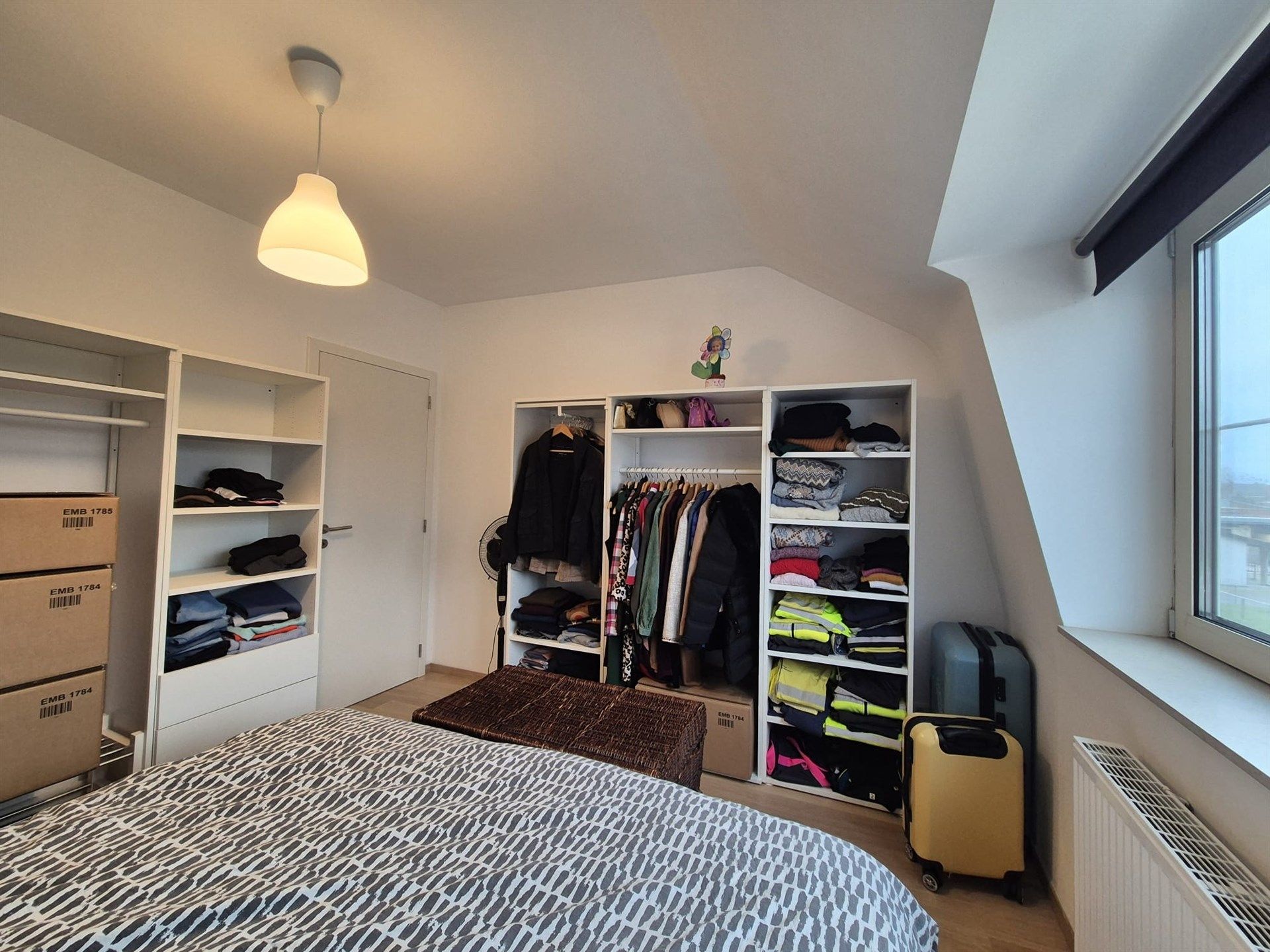 Gerenoveerde knusse rijwoning met tuin.  foto 17