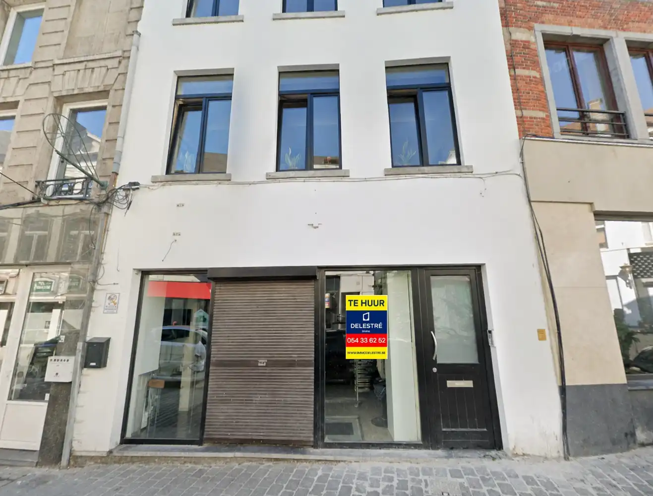 Modern handelsgelijkvloers Aalst naast Lotje Bakt foto {{pictureIndex}}
