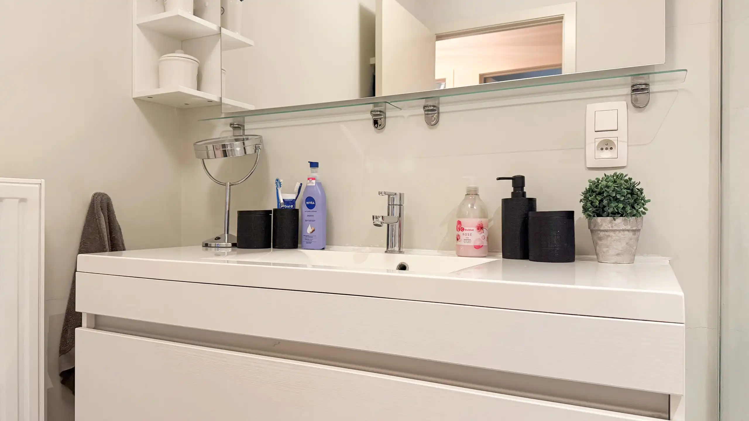 Modern gelijkvloers nieuwbouwappartement op toplocatie! foto 13