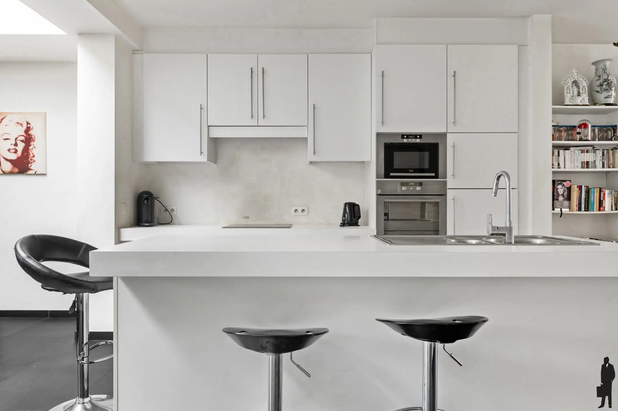 Instapklare woning met 3-4 slaapkamers & tuin in het centrum foto 6