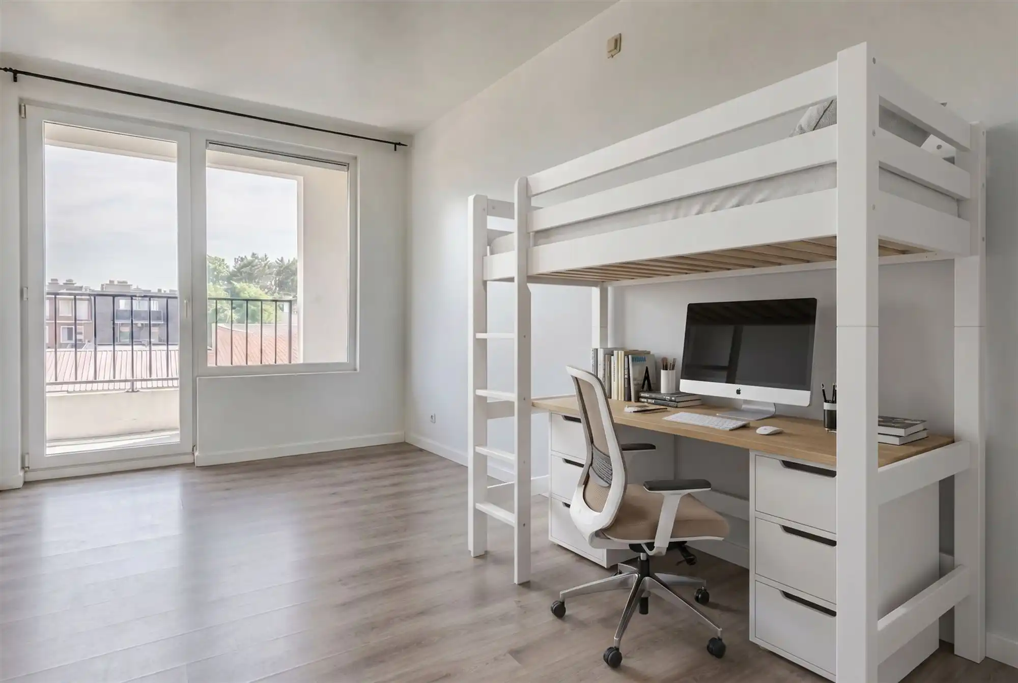 Opbrengsteigendom met 3 verhuurde appartementen foto 32