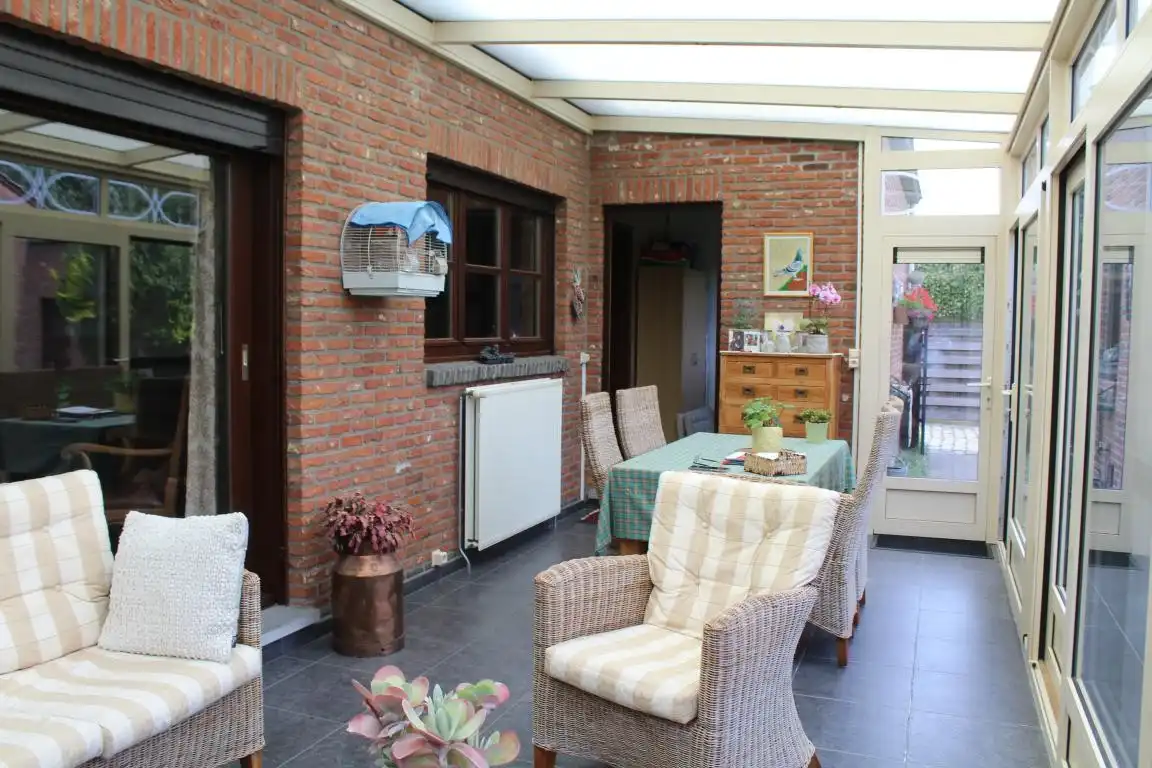 Landelijke laagbouwwoning op ongeveer +/- 1300m² foto 14