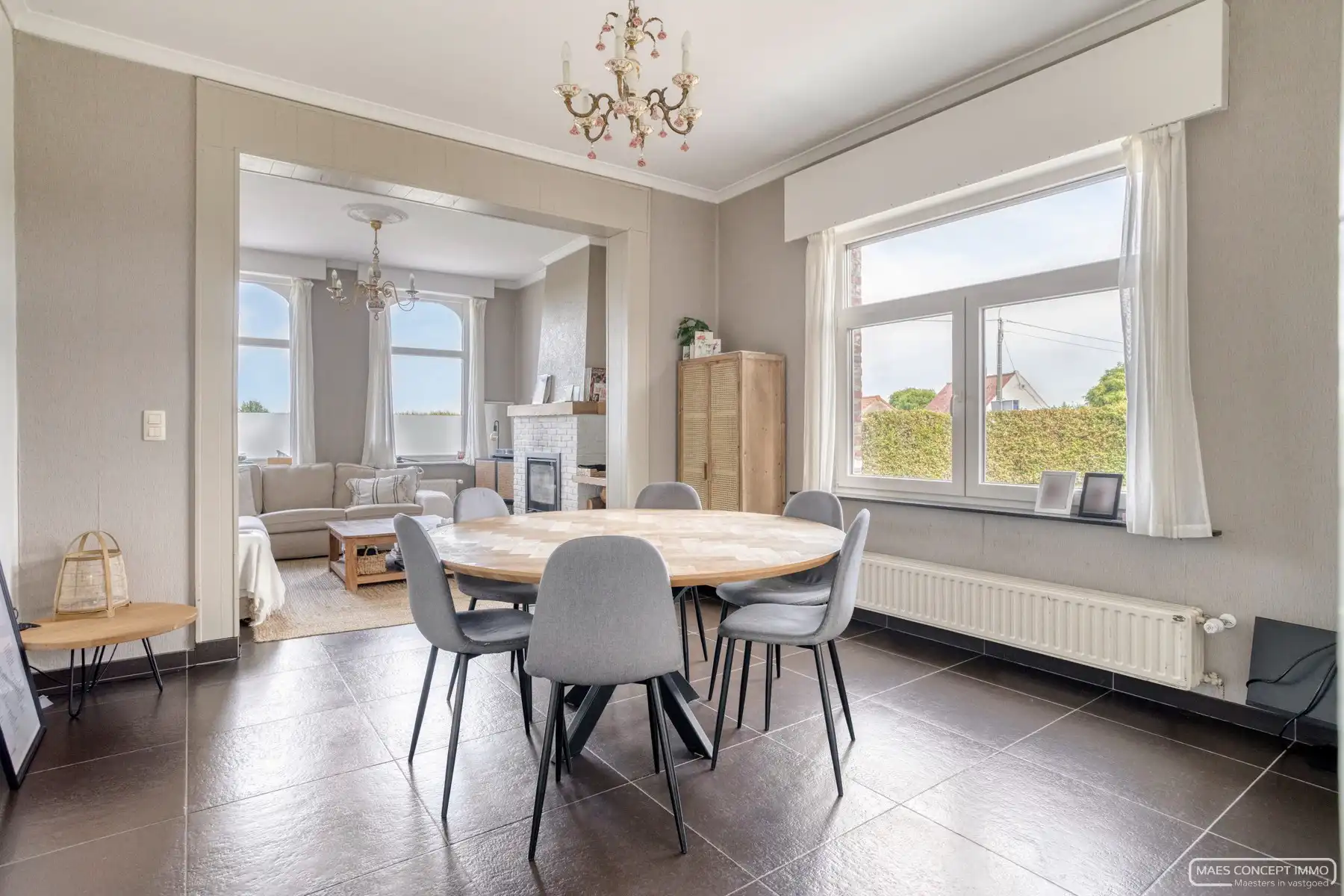 Karaktervol herenhuis te koop in Waregem met bijgebouw op 750 m² foto 6