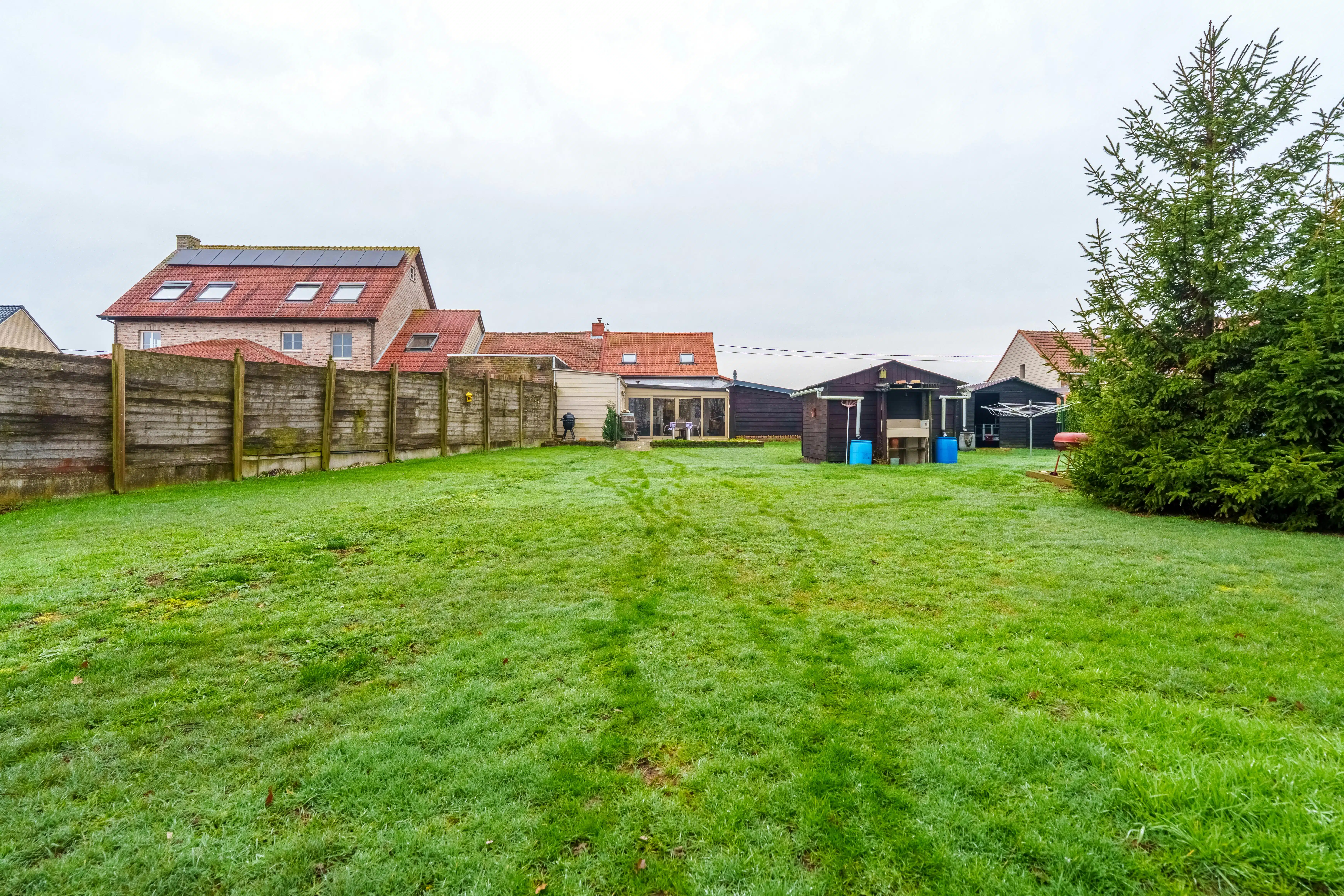 Instapklare halfopen bebouwing op 2.200m² in Hollebeke foto 17