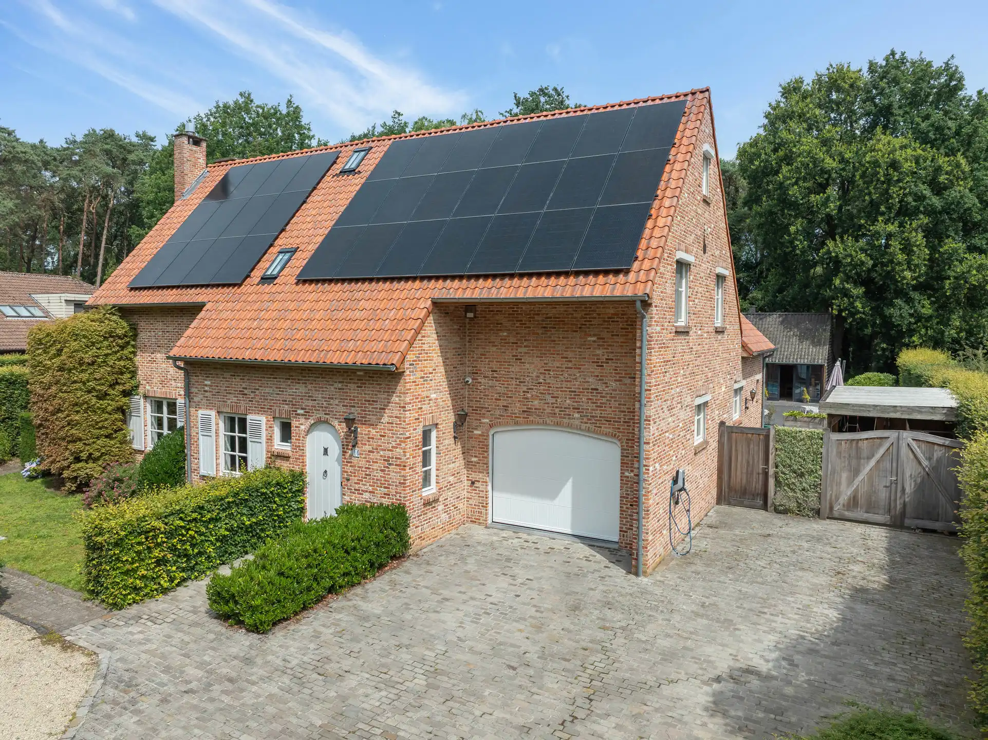 Charmante villa met zwembad en poolhouse in alle privacy foto 5