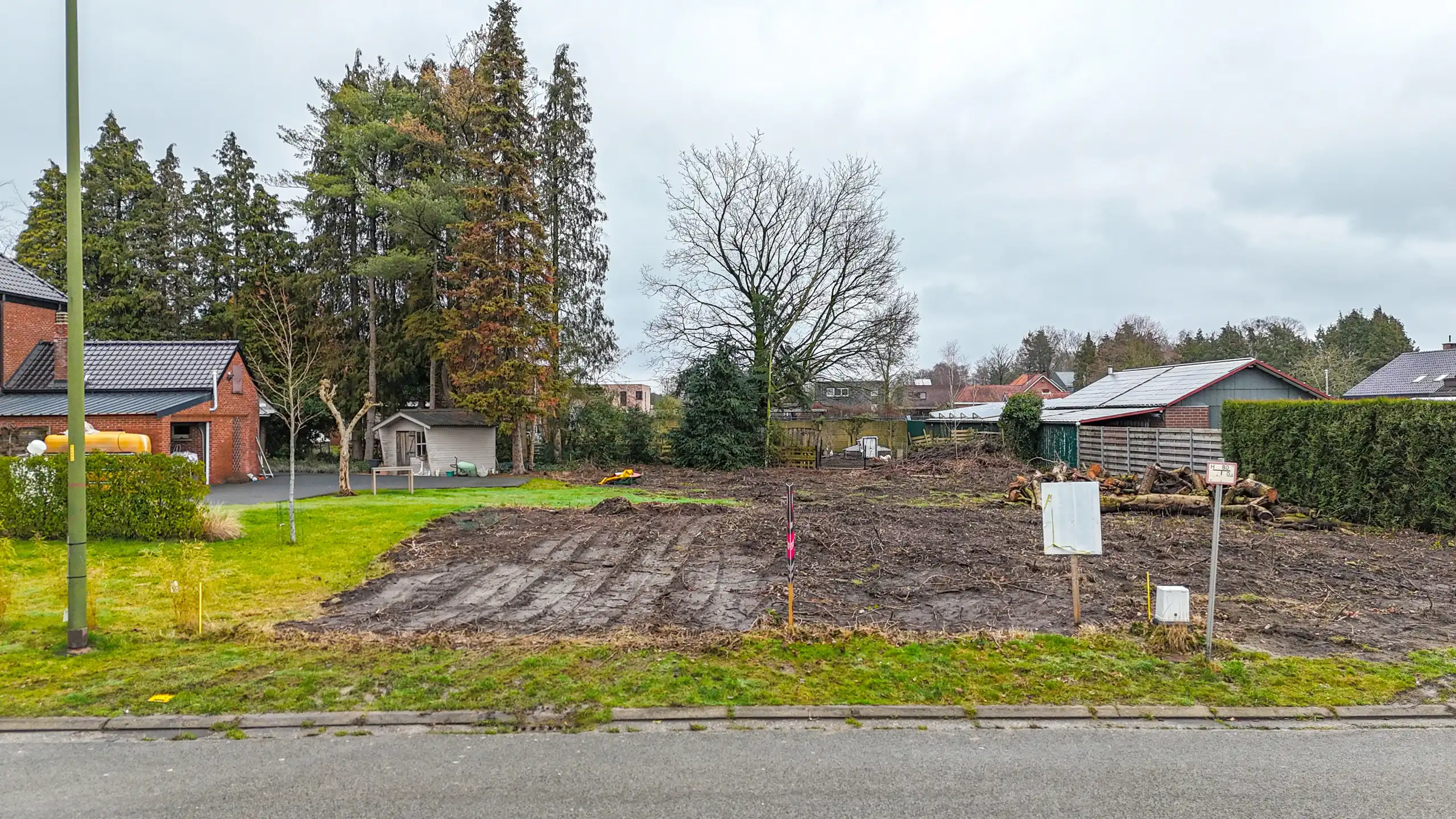 Direct bouwklare grond met vergunde plannen te Heppen! foto 5