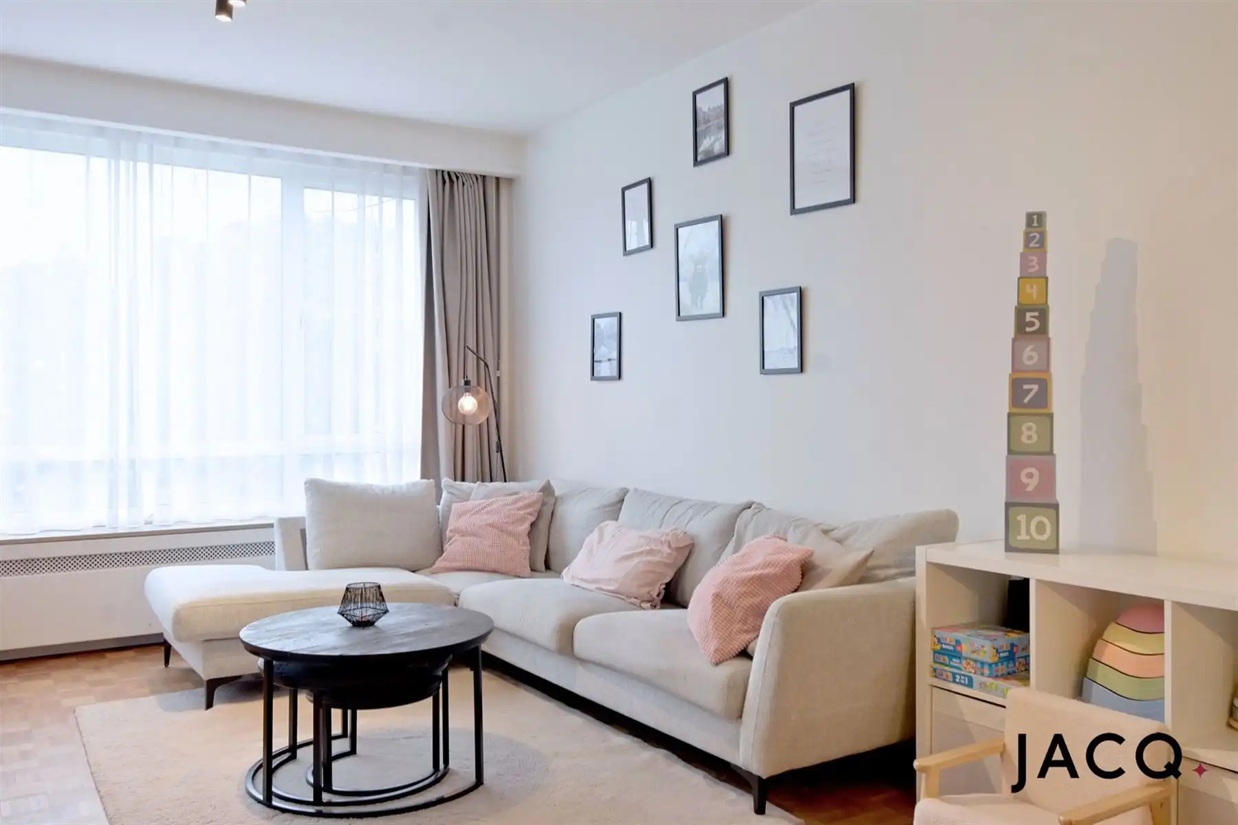 Prachtig appartement met 3 slaapkamers en terras! foto 3