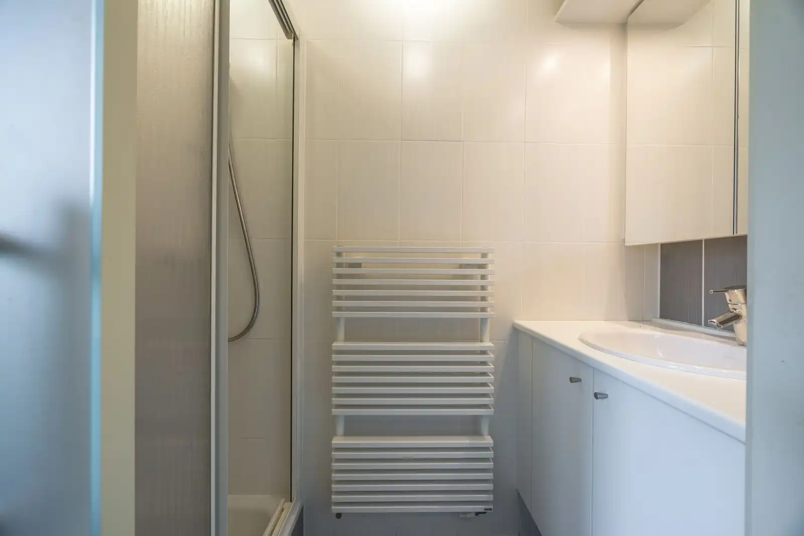 Ruim en instapklaar 3-slaapkamerappartement in hartje Oostende foto 16