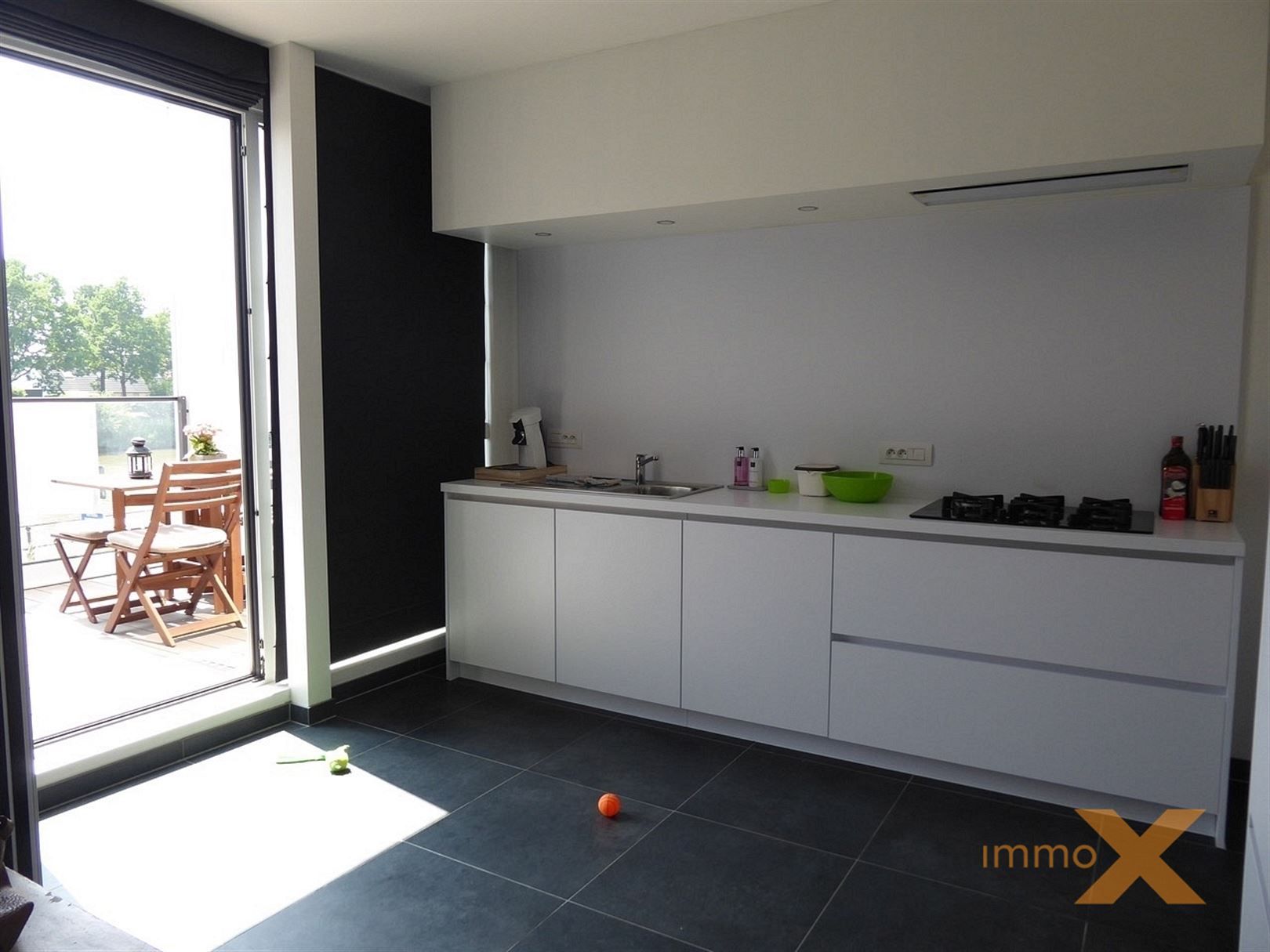 Lichtrijk appartement met prachtig waterzicht foto 8