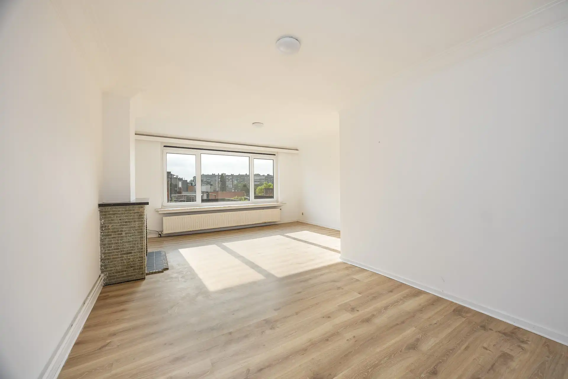 Zonnig appartement met 1 slpk op toplocatie in Deurne-Zuid! foto 4