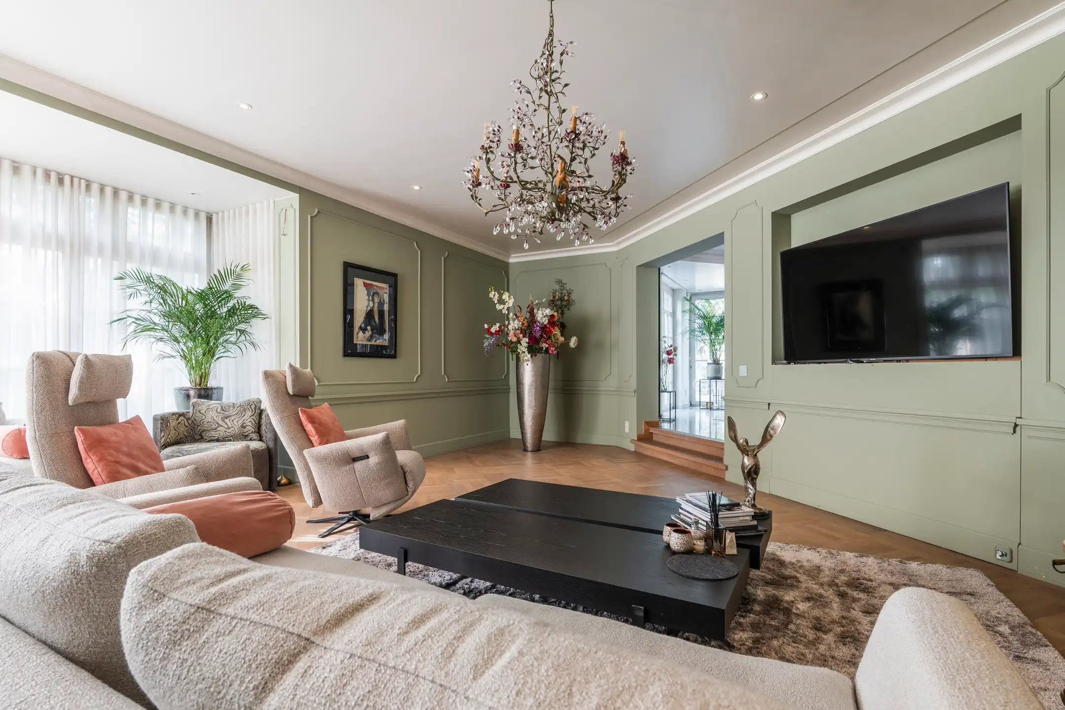 Exclusieve villa met zwembad op een perceel van 6.420 m² foto 12
