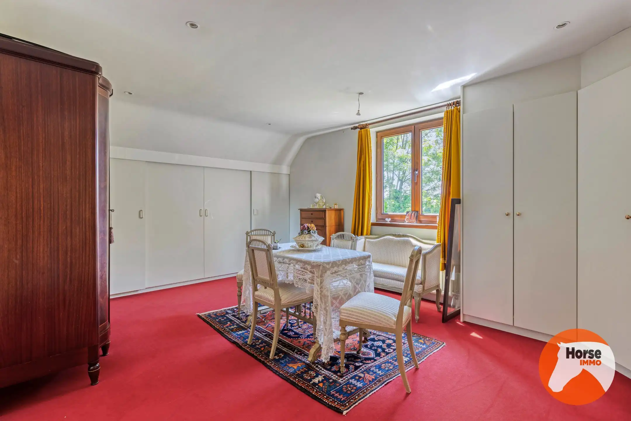 ROESELARE – Unieke villa met bijgebouwen op 4,7 ha foto 11