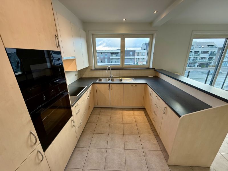 Appartement met 2 slaapkamers in een kleinschalige en rustige residentie, inclusief privatieve autostandplaats vlak voor de deur foto 7