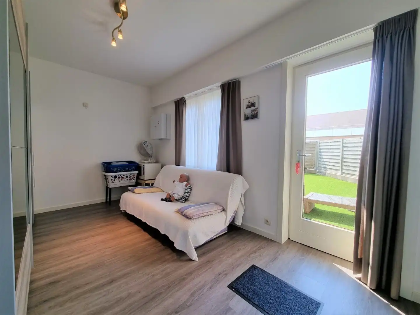 Goed gelegen, ruim  appartement met 3 slaapkamers en zonnige tuin - Heist foto 14