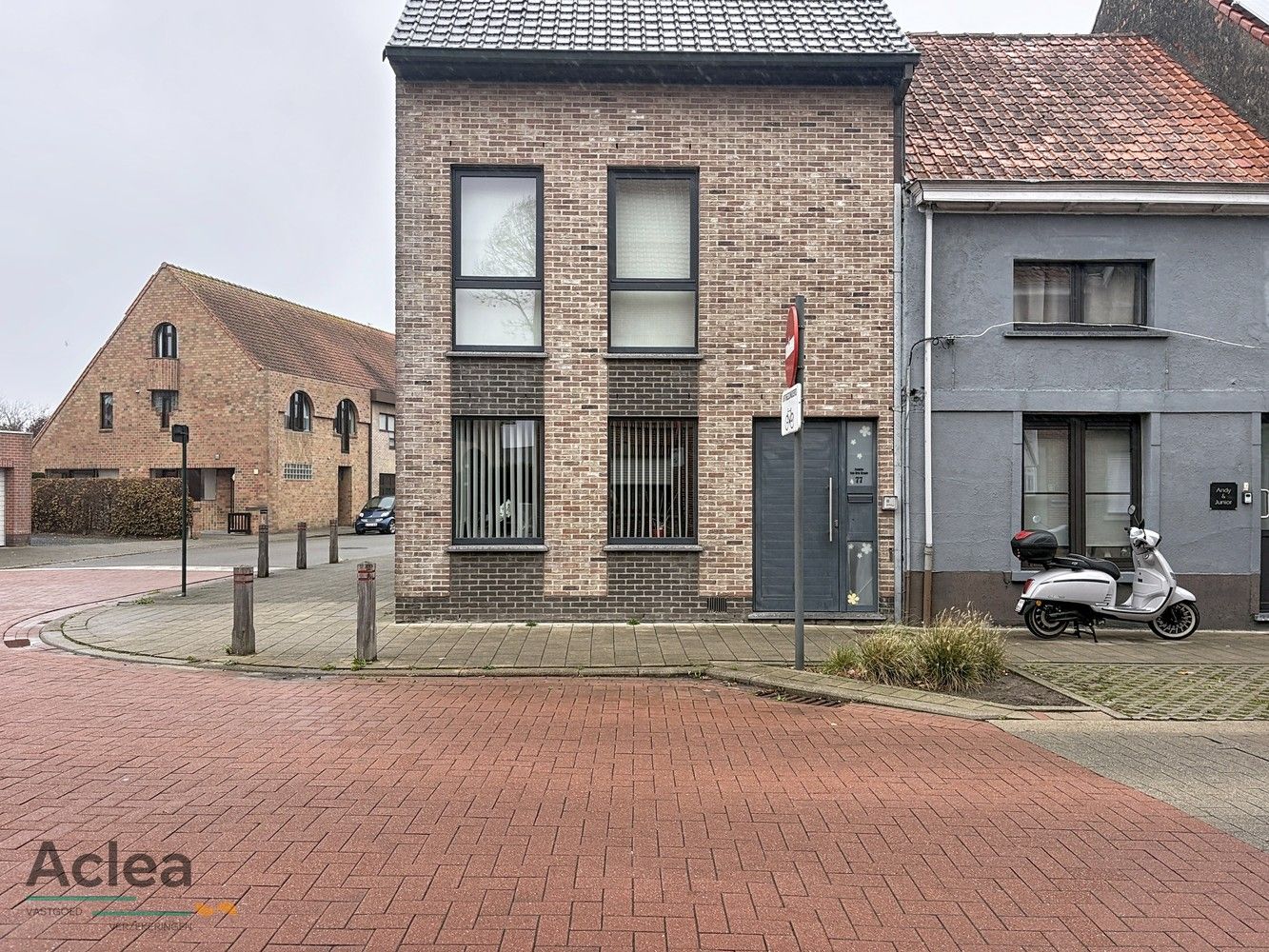 Gelijkvloersappertment met 2 slpks + garage foto {{pictureIndex}}