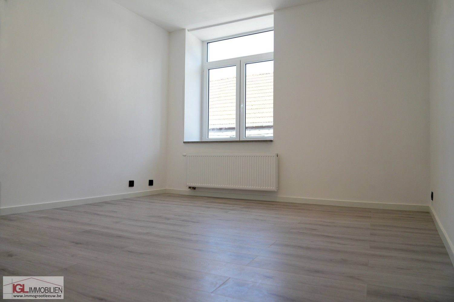 Smaakvol gerenoveerde woning met 3 slaapkamers & 2 badkamers foto 11