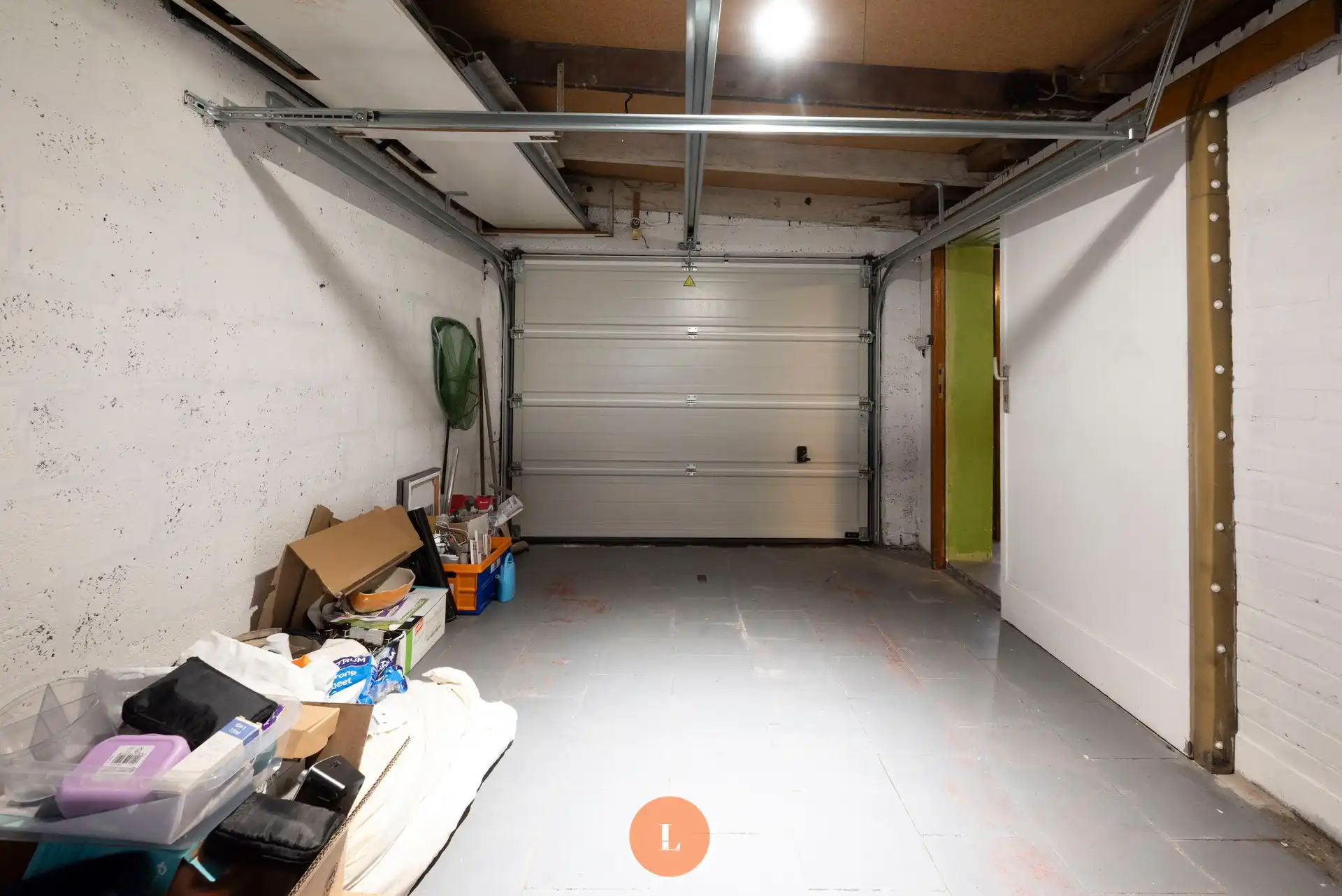 Op te frissen gezinswoning met 3 slaapkamers, tuin en garage. foto 12