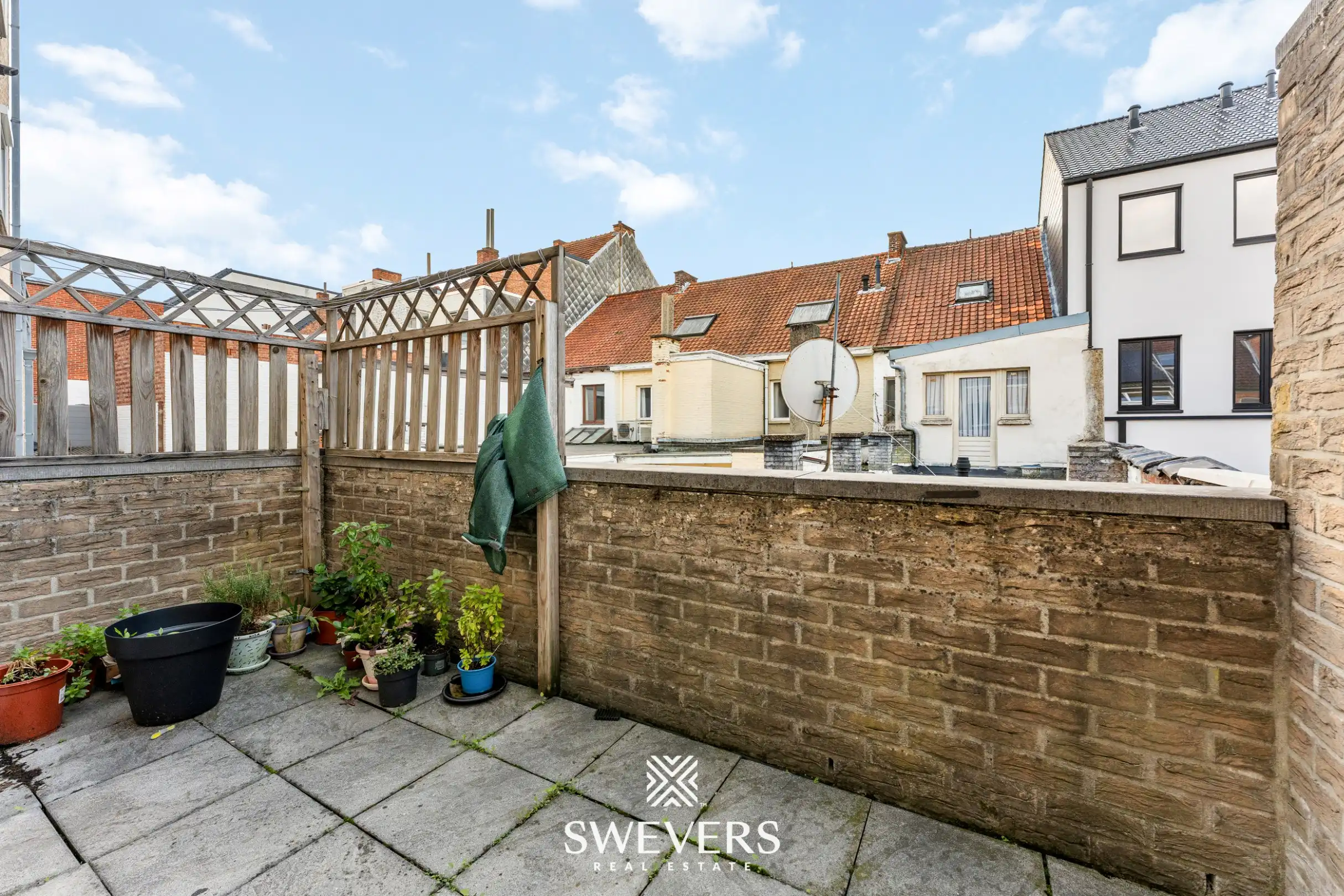 Gerenoveerd 2-slaapkamerappartement met ZW-terras vlak bij Hasselt centrum foto 25