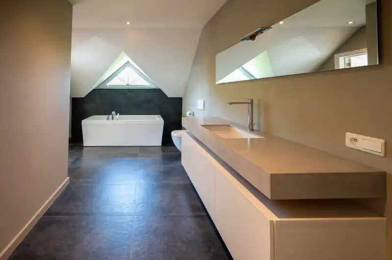 Villa te huur in agrarisch buitengebied van Essen, nabij de grens met Nederland. foto 32