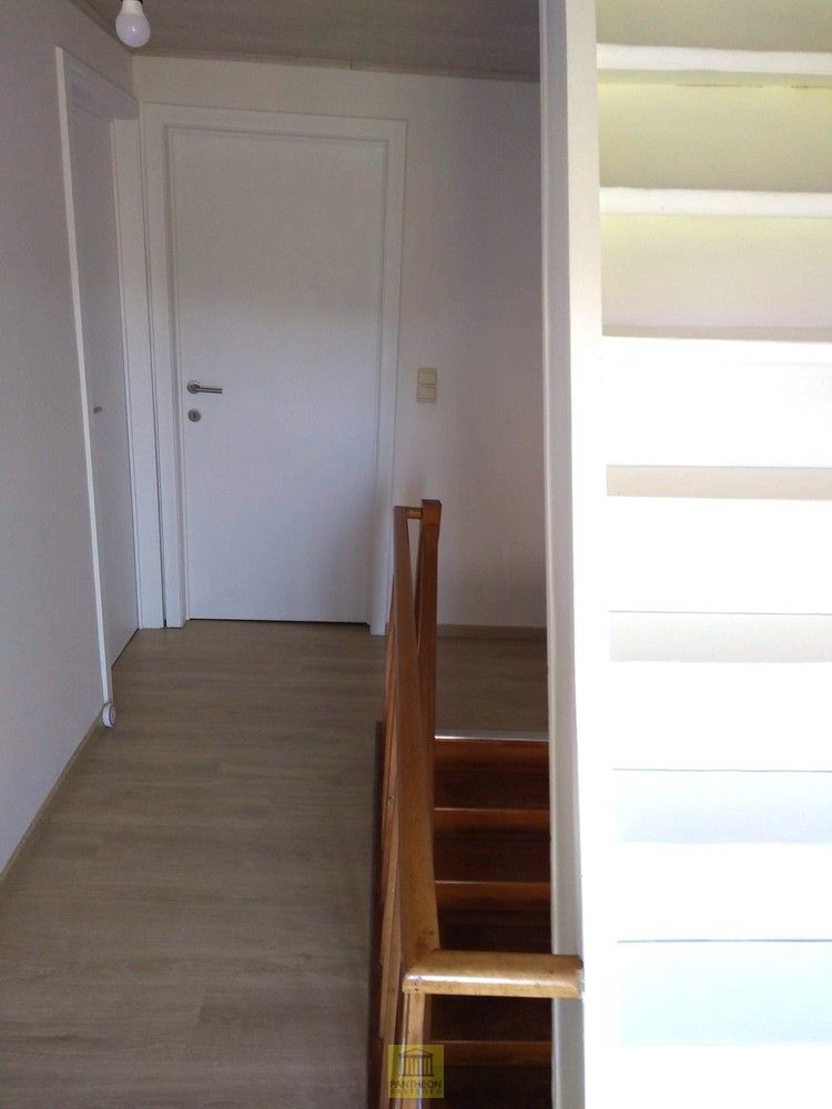 Woning met terras en tuintje! foto 11