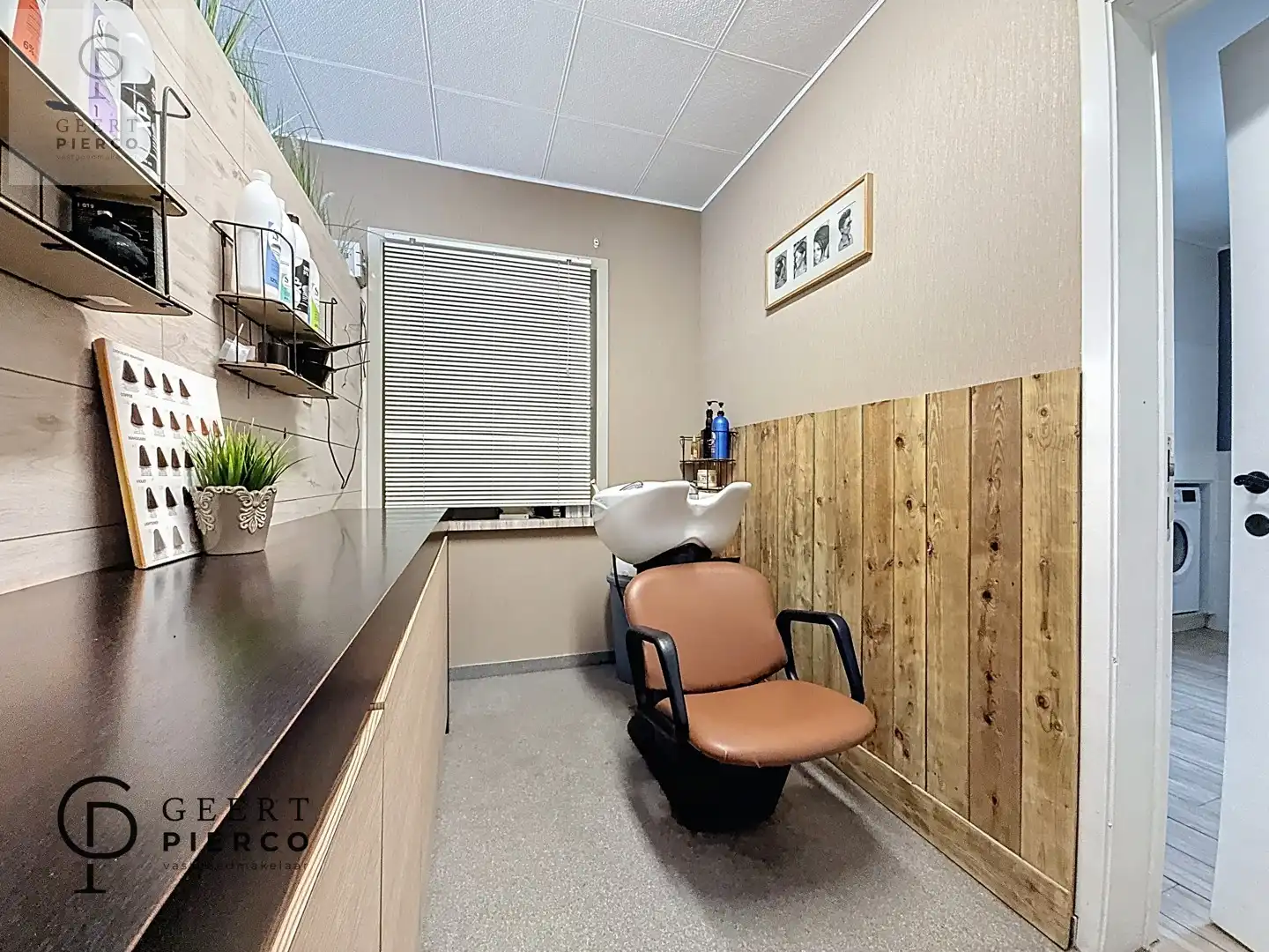 Knappe woning met ruimte foto 18