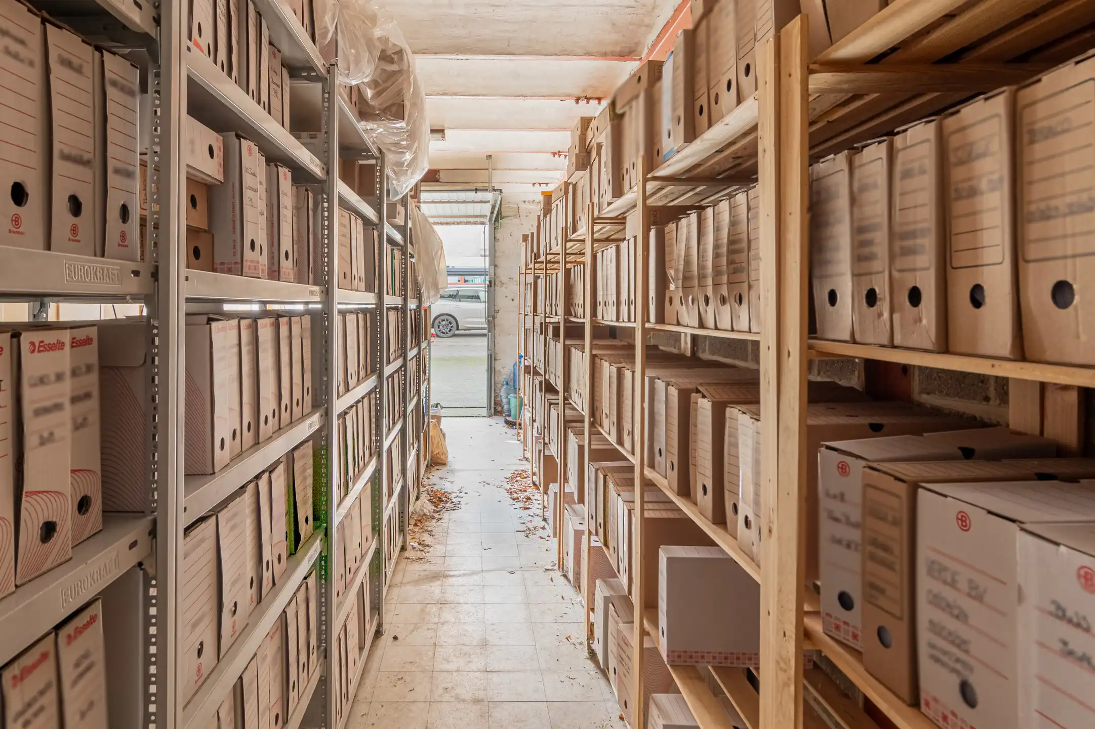 Handelsruimte/kantoorruimte te koop in centrum Willebroek foto 11