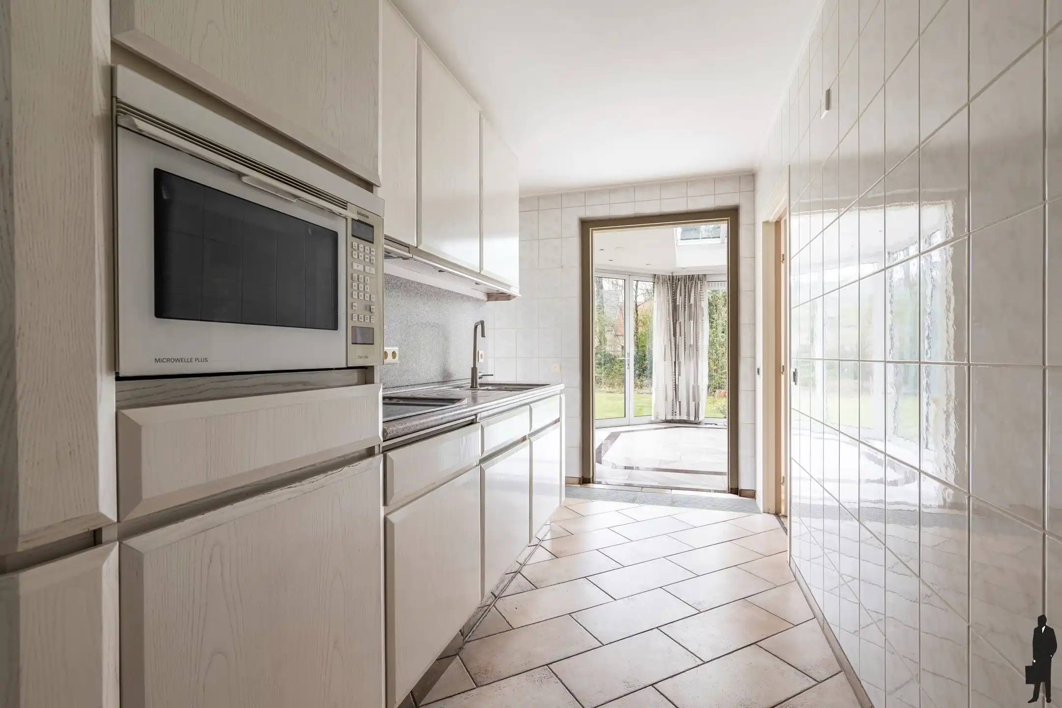 Laagbouwvilla in bosrijke en residentiële buurt op 2.216 m²  foto 9