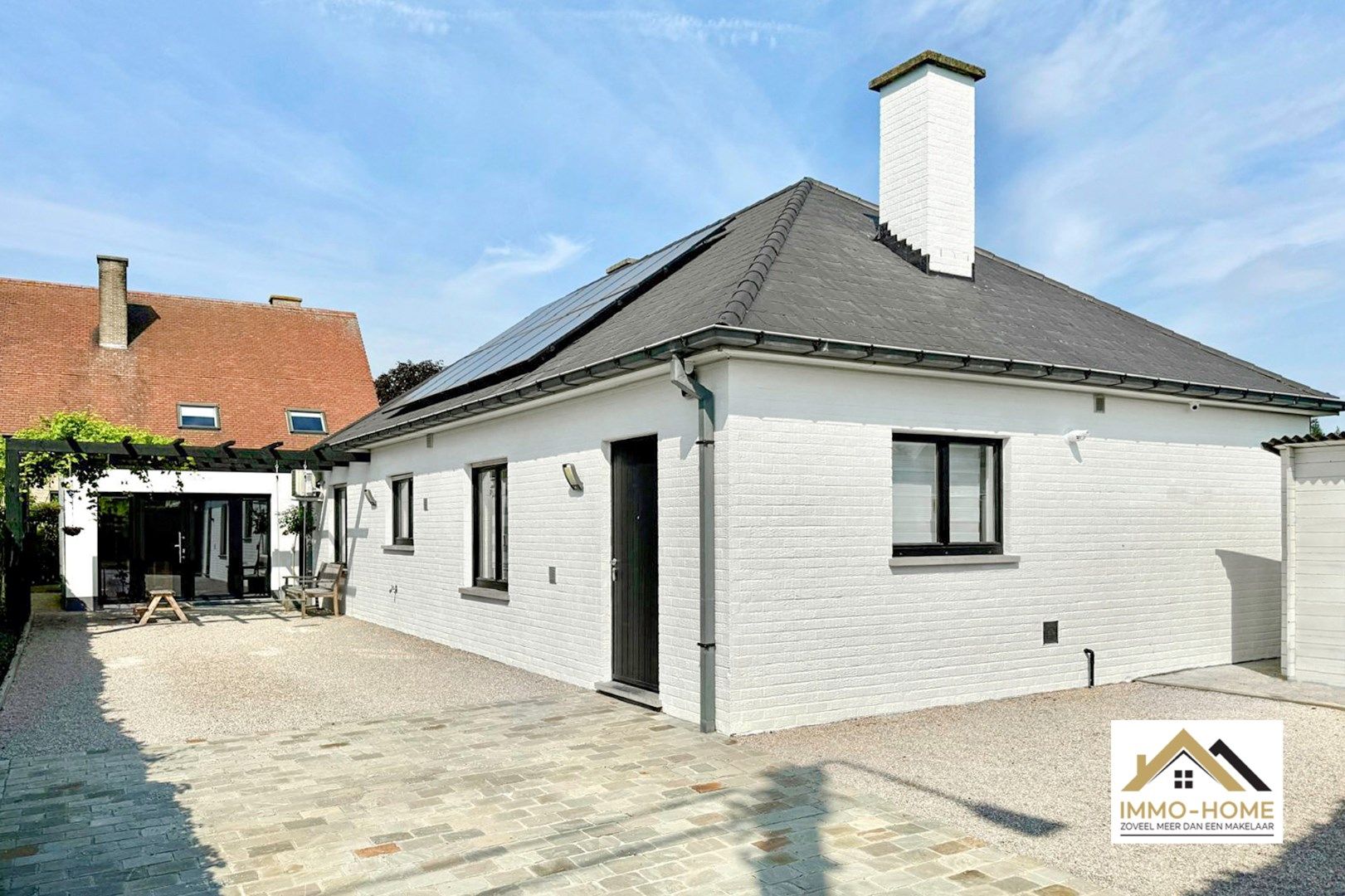 VRIJSTAANDE BUNGALOW MET EXTRA BUREAURUIMTE  foto 4