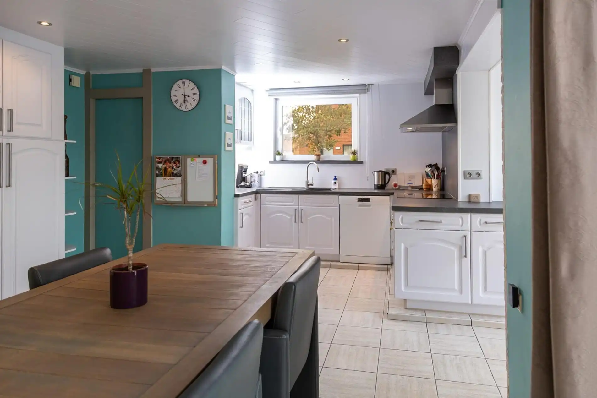 Instapklare GEZINSWONING met o.a. 3 slaapkamers, zonnige tuin en hobbyruimte te Blankenberge! foto 5