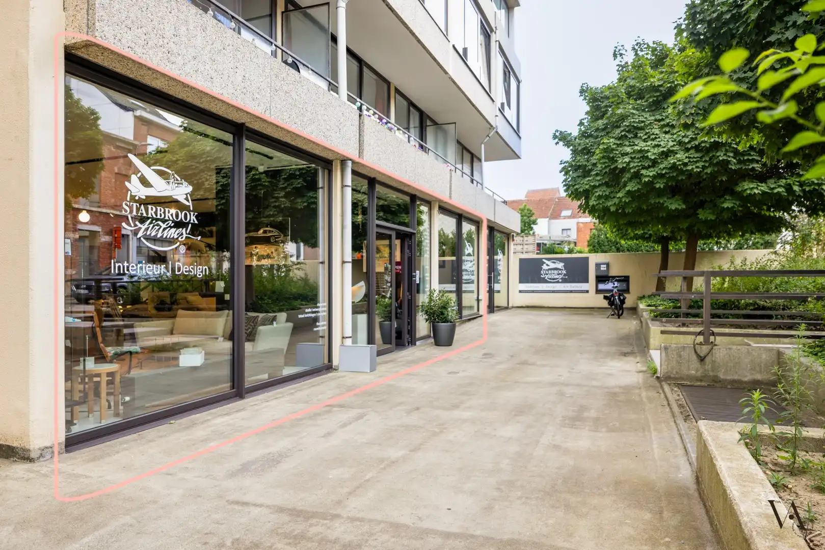 High-end kantoor- en winkelruimtes in het hart van de stad foto 2