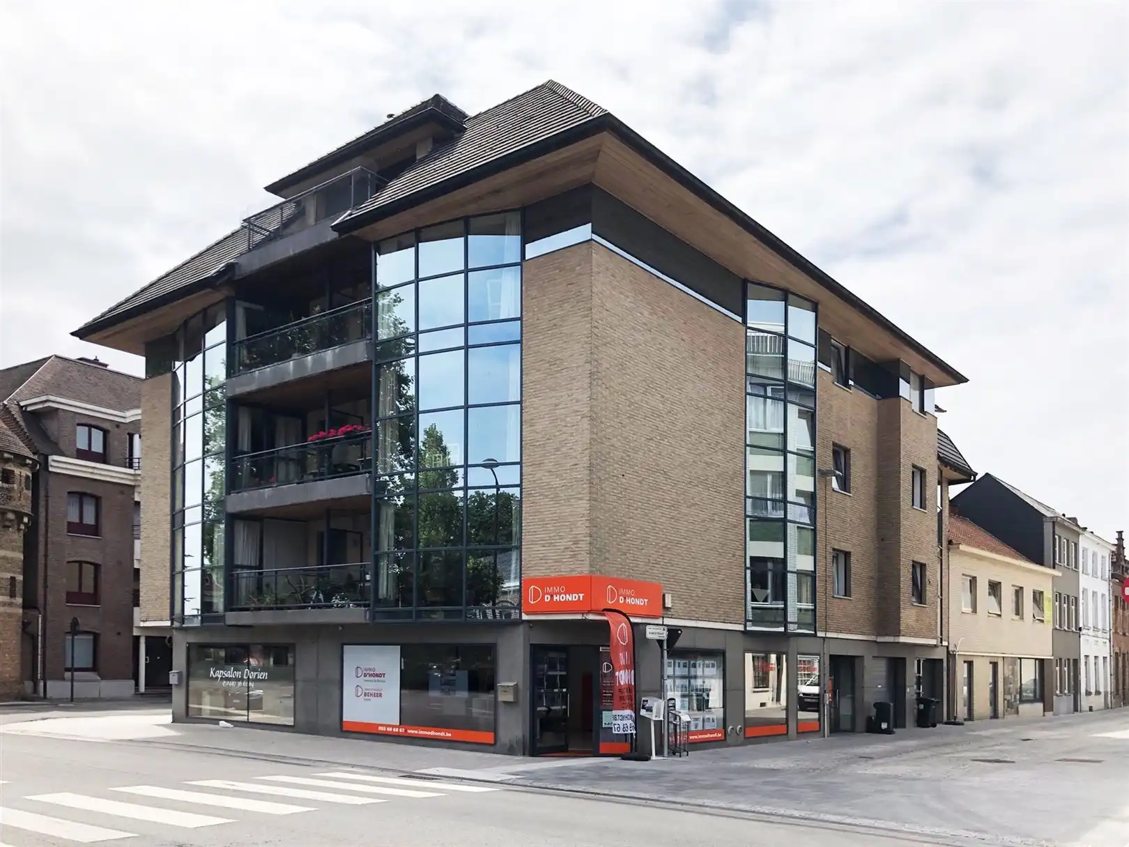 Studio TE HUUR in centrum Oudenaarde. foto {{pictureIndex}}