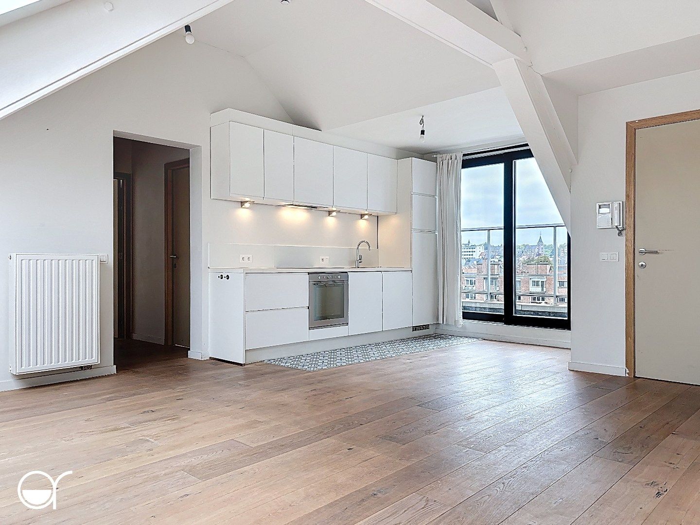 Penthouse met terras nabij Sint-Pietersstation foto 5
