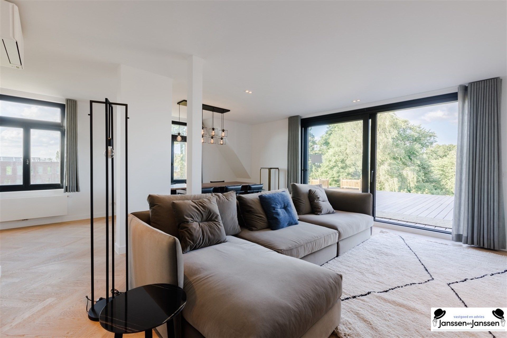 Prachtig appartement van 147 m² en 15 m² terras op de 2de en 3de verdieping van Kasteelvilla Hortensia!  foto 8