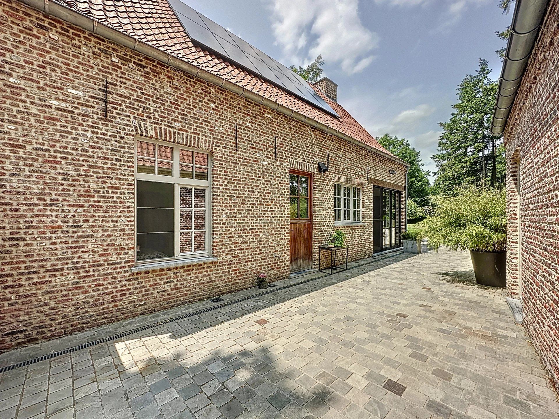 Prachtige villa met 3 slaapkamers op een perceel van +/- 60 are. foto 27
