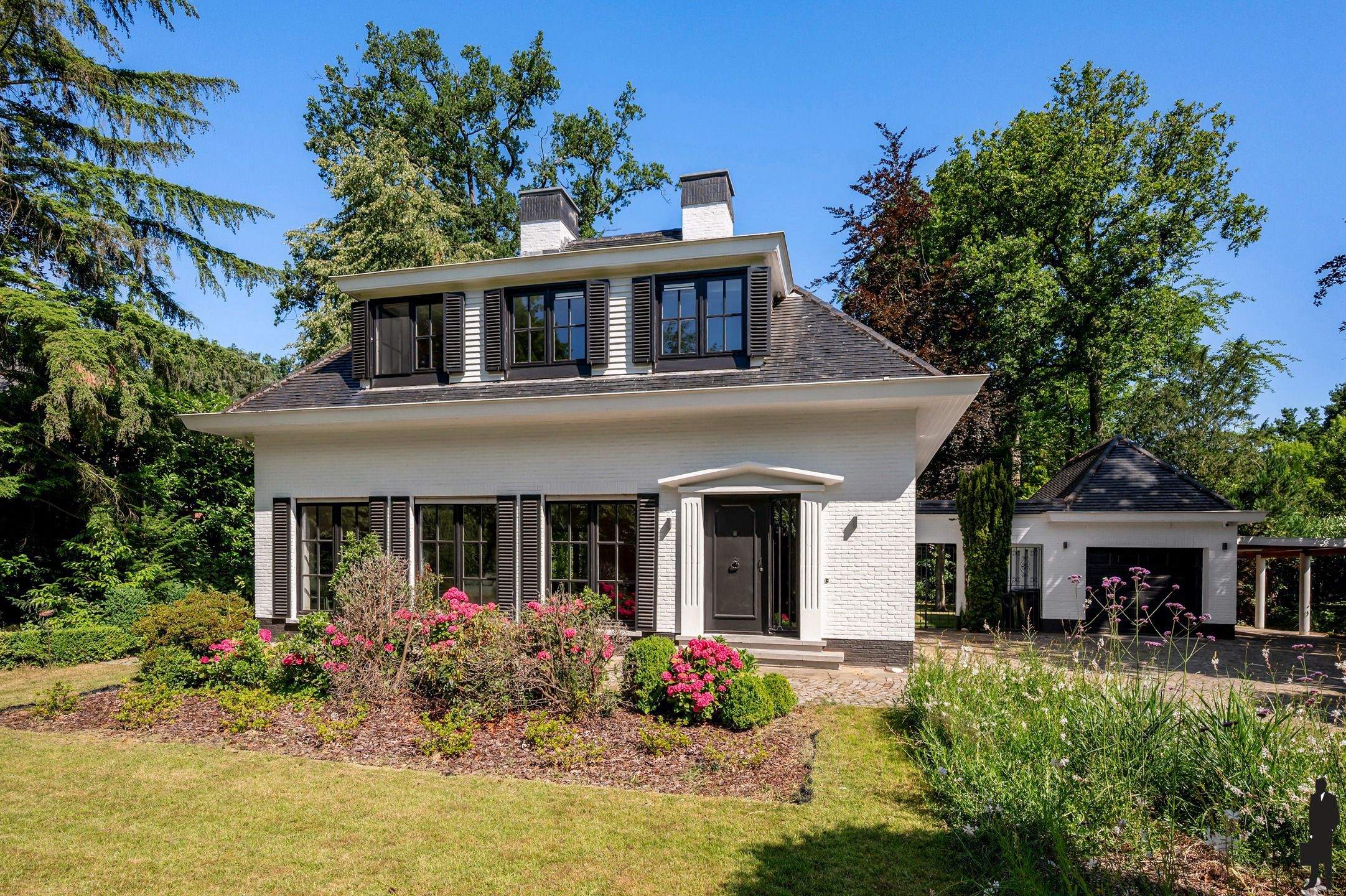 Franse villa op ca. 2.140 m² in 't Vriesdonk gelegen! foto 17