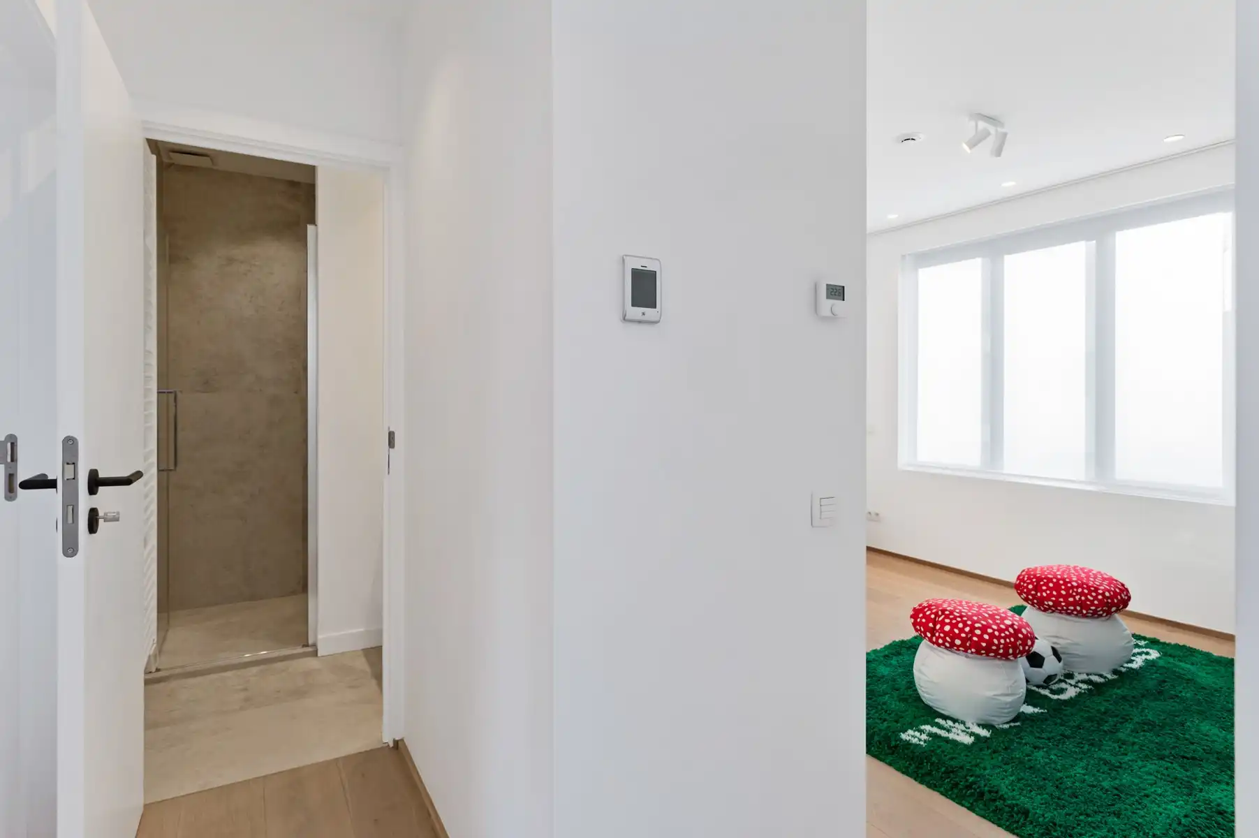 Luxueus wonen op toplocatie met garage foto 28