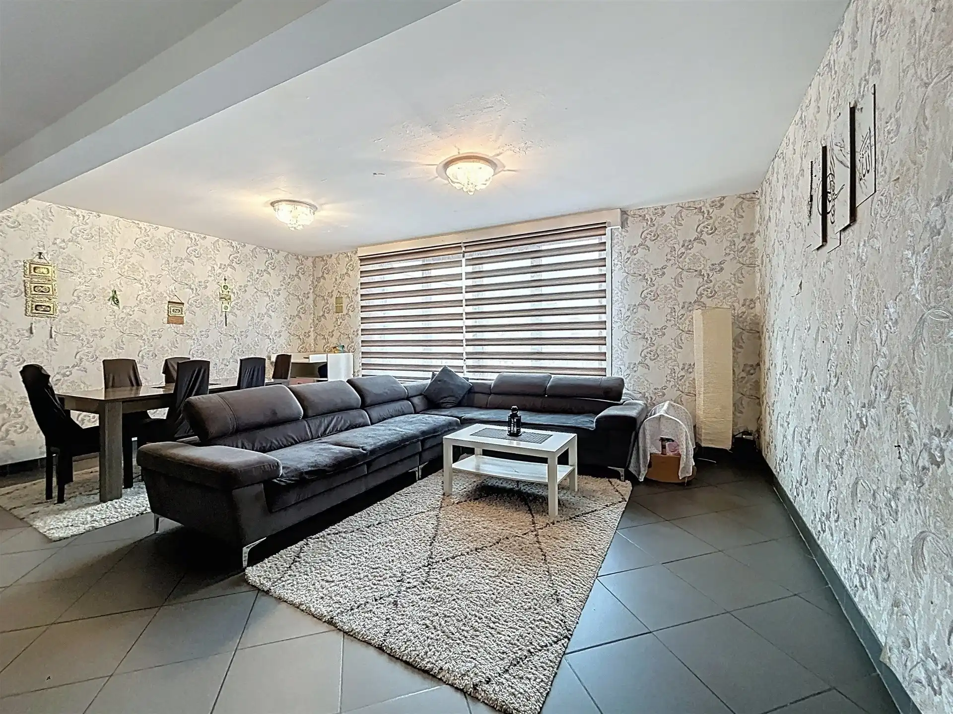 Handelspand met woongelegenheid + 2 app foto 18