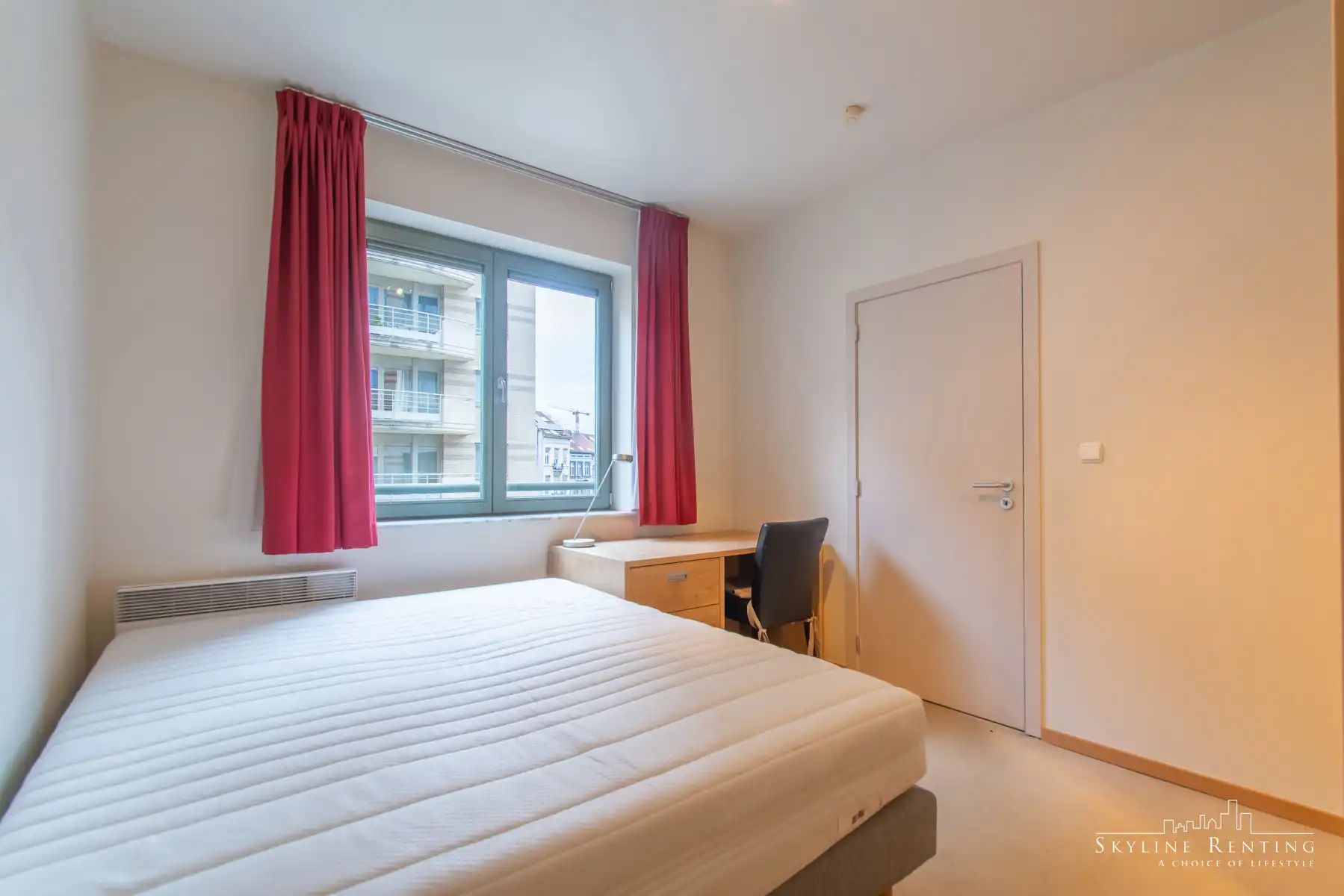 Prachtig gemeubeld appartement met 2 KAMERS + 2 badkamers foto 14